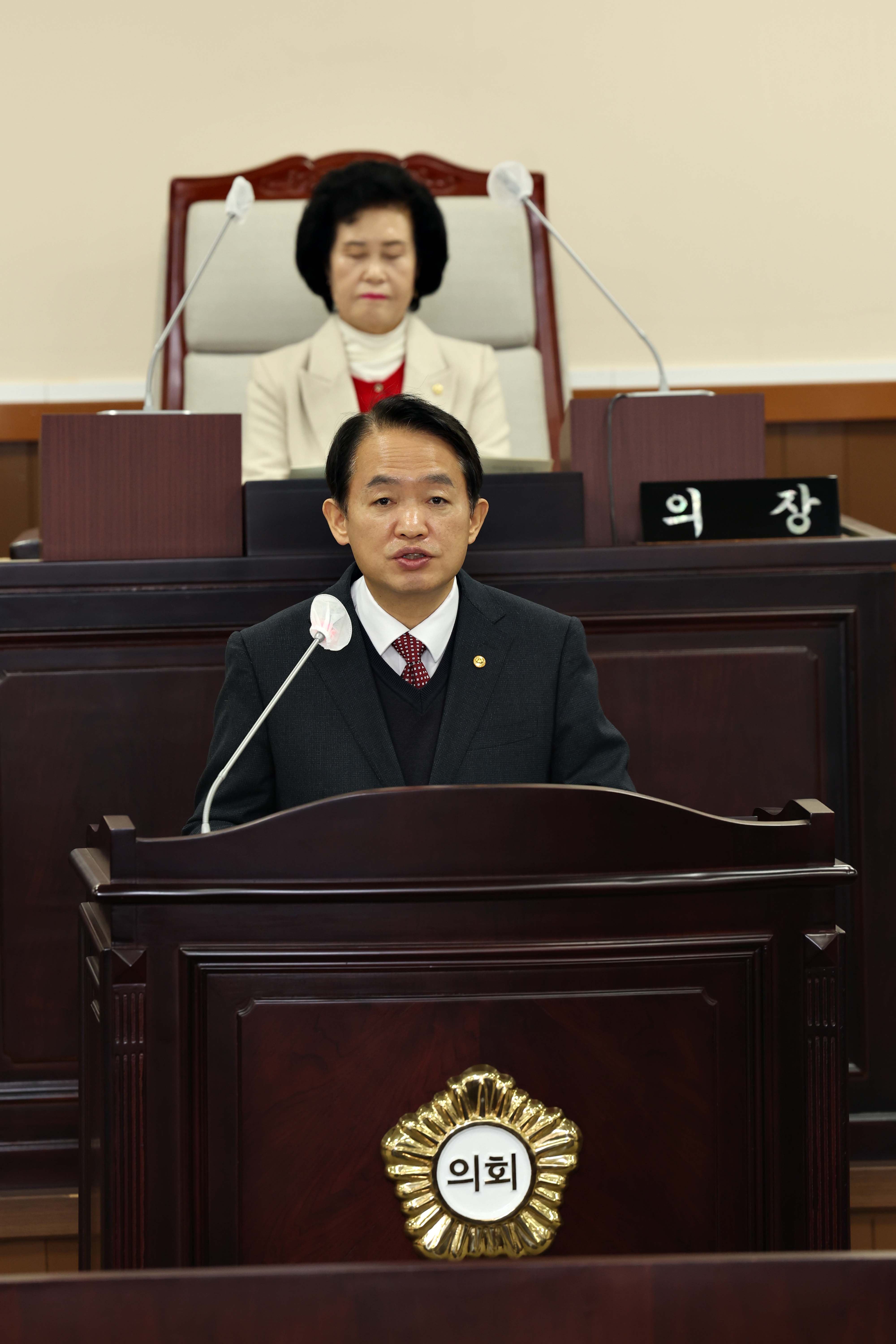 20231206_제270회_동구의회_제2차_정례회_제3차_본회의_시정연설13.jpg 이미지