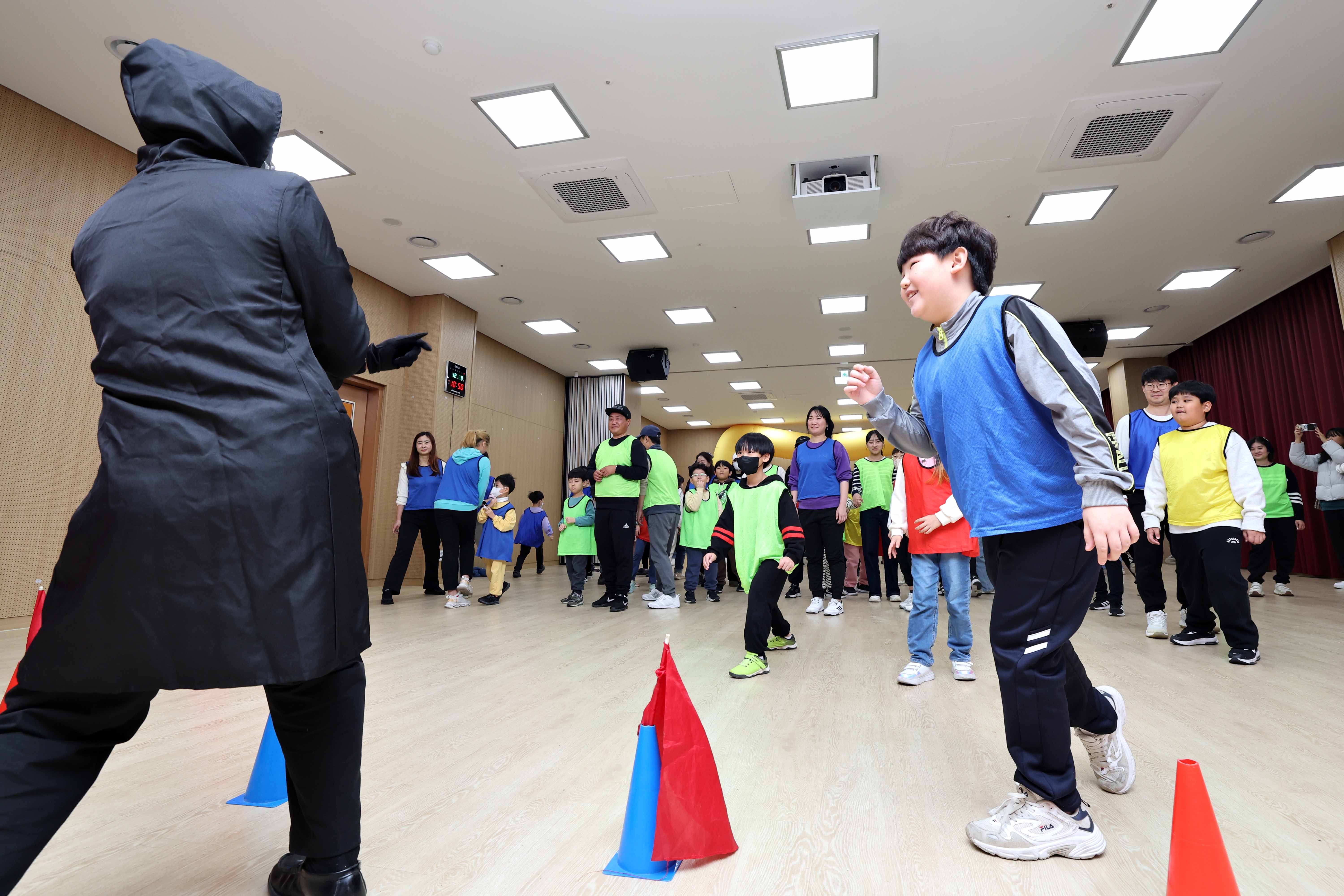 20231209_동구가족센터_가족친화프로그램_오동이게임11.jpg 이미지