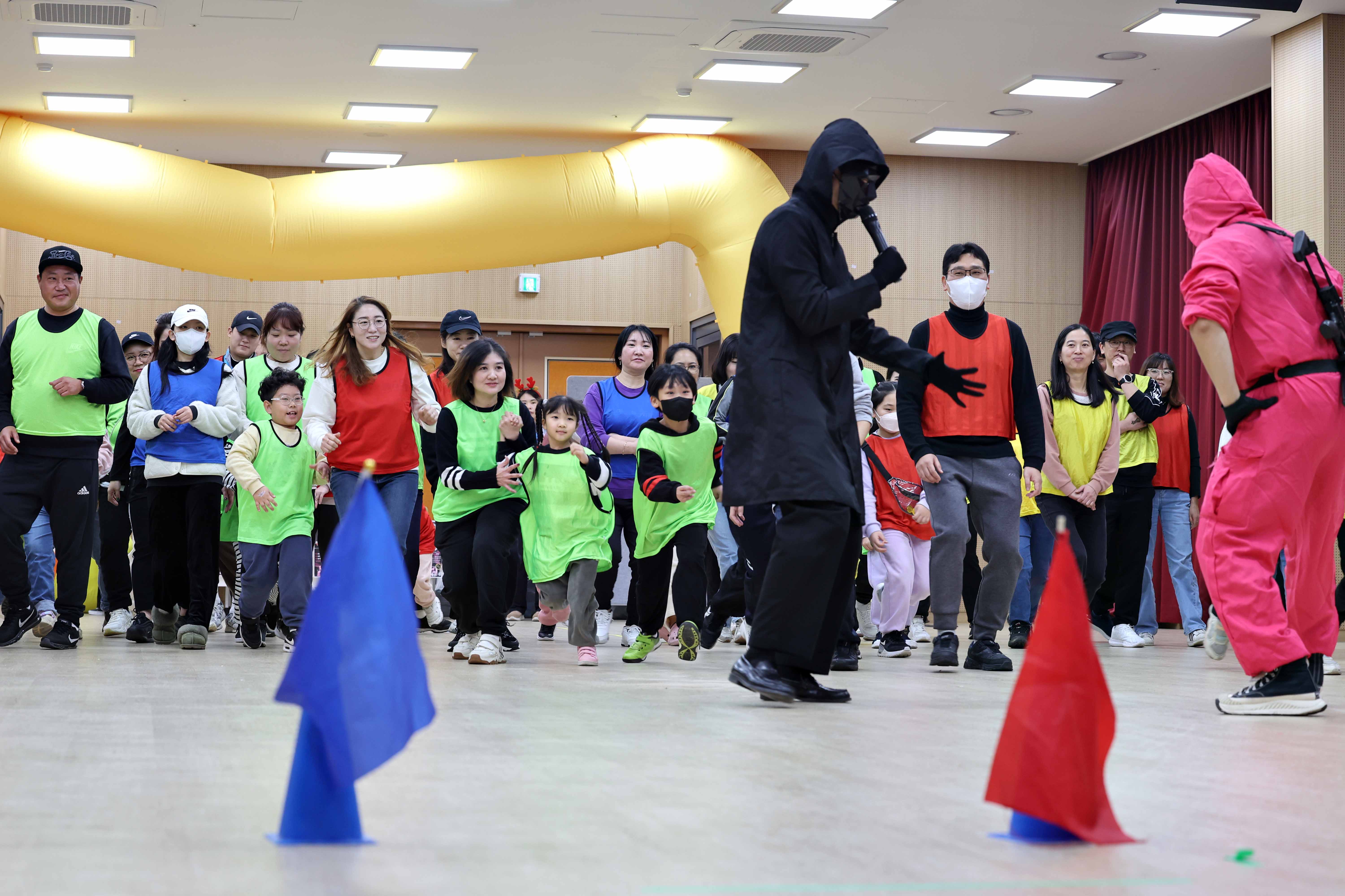 20231209_동구가족센터_가족친화프로그램_오동이게임12.jpg 이미지