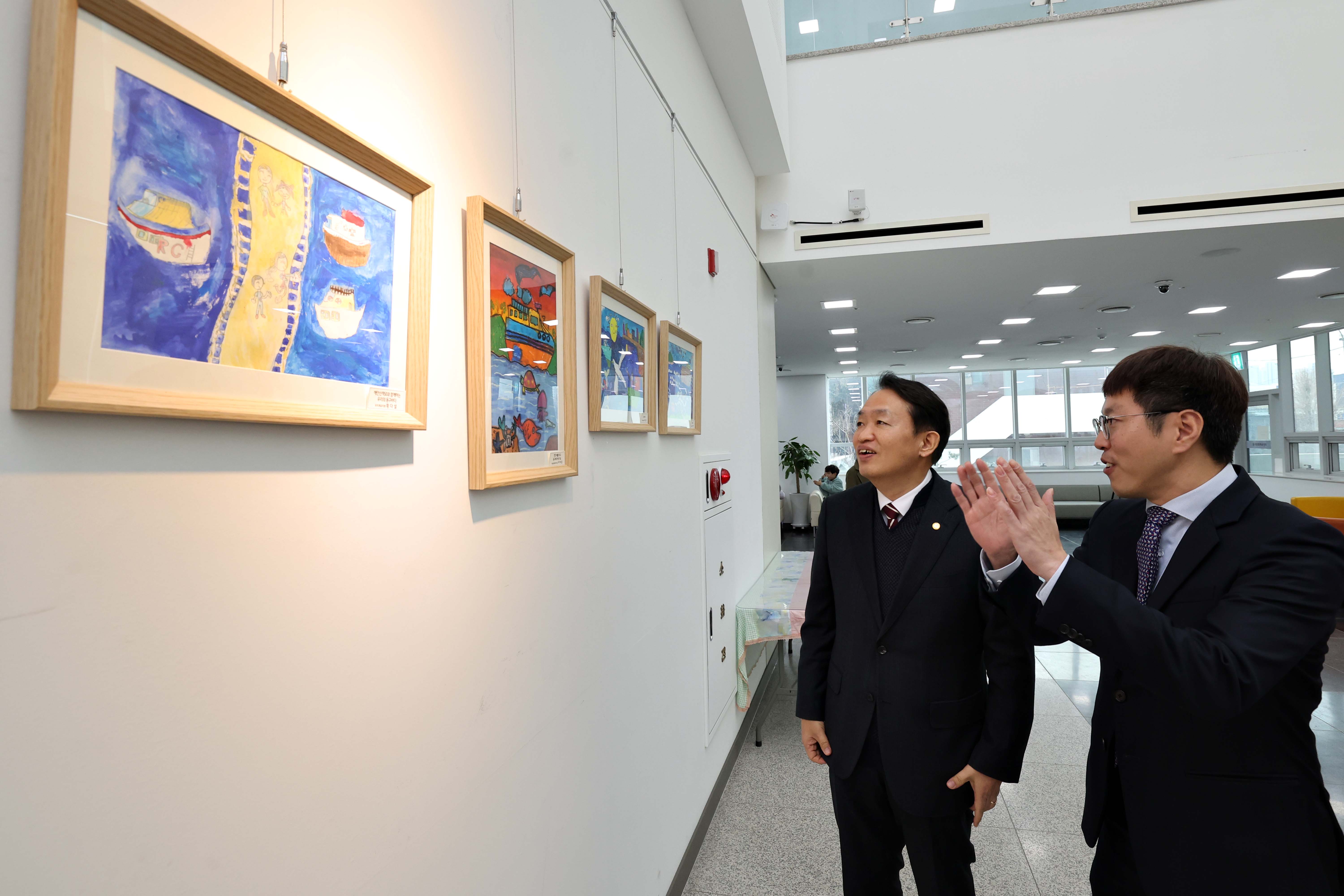 20231229_동구_바다그리기대회_시상식29.jpg 이미지