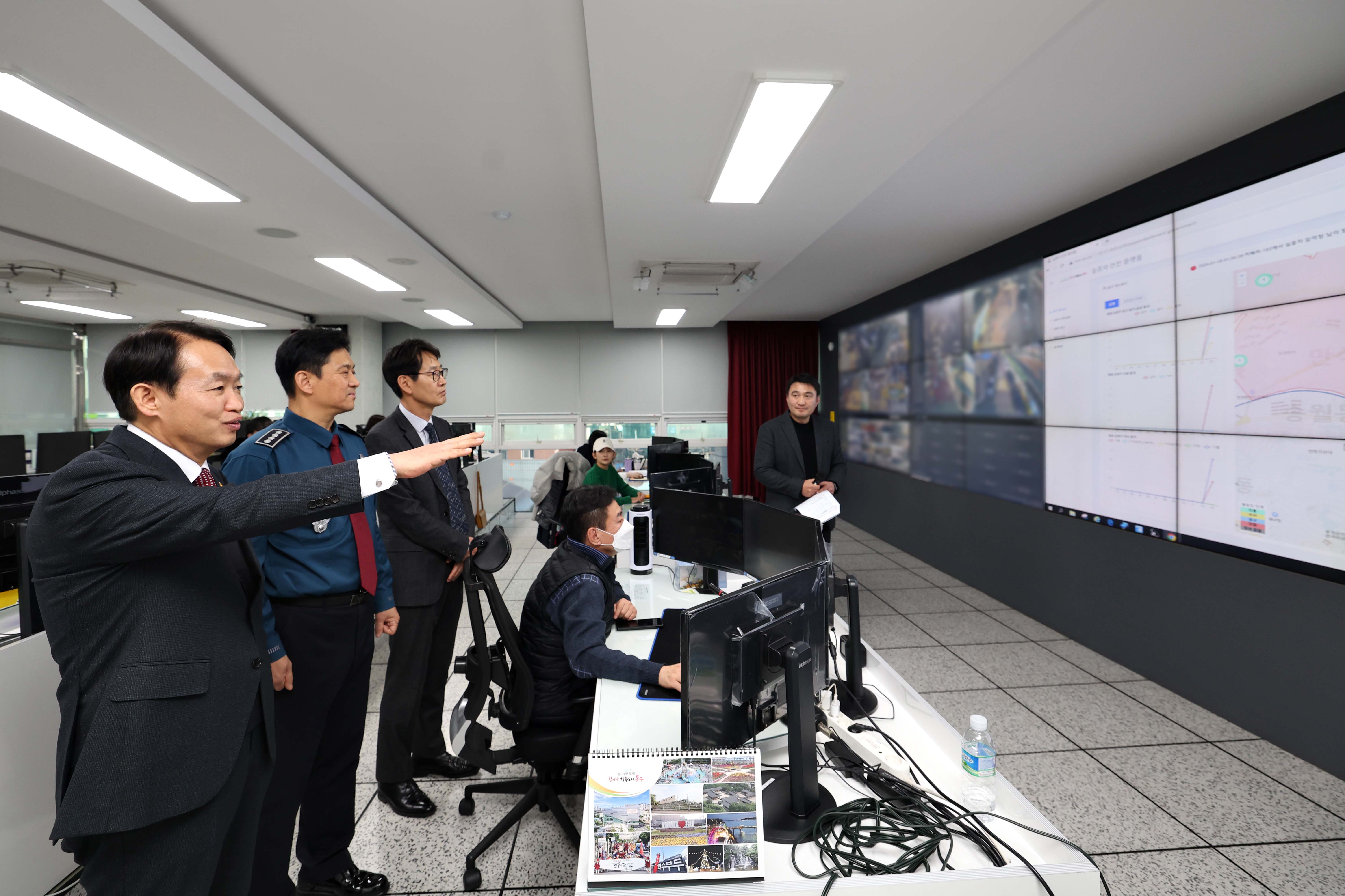 20240118_지능형_영상분석_기반_치매노인_어린이_실종예방_서비스_구축사업_시연회2.jpg 이미지