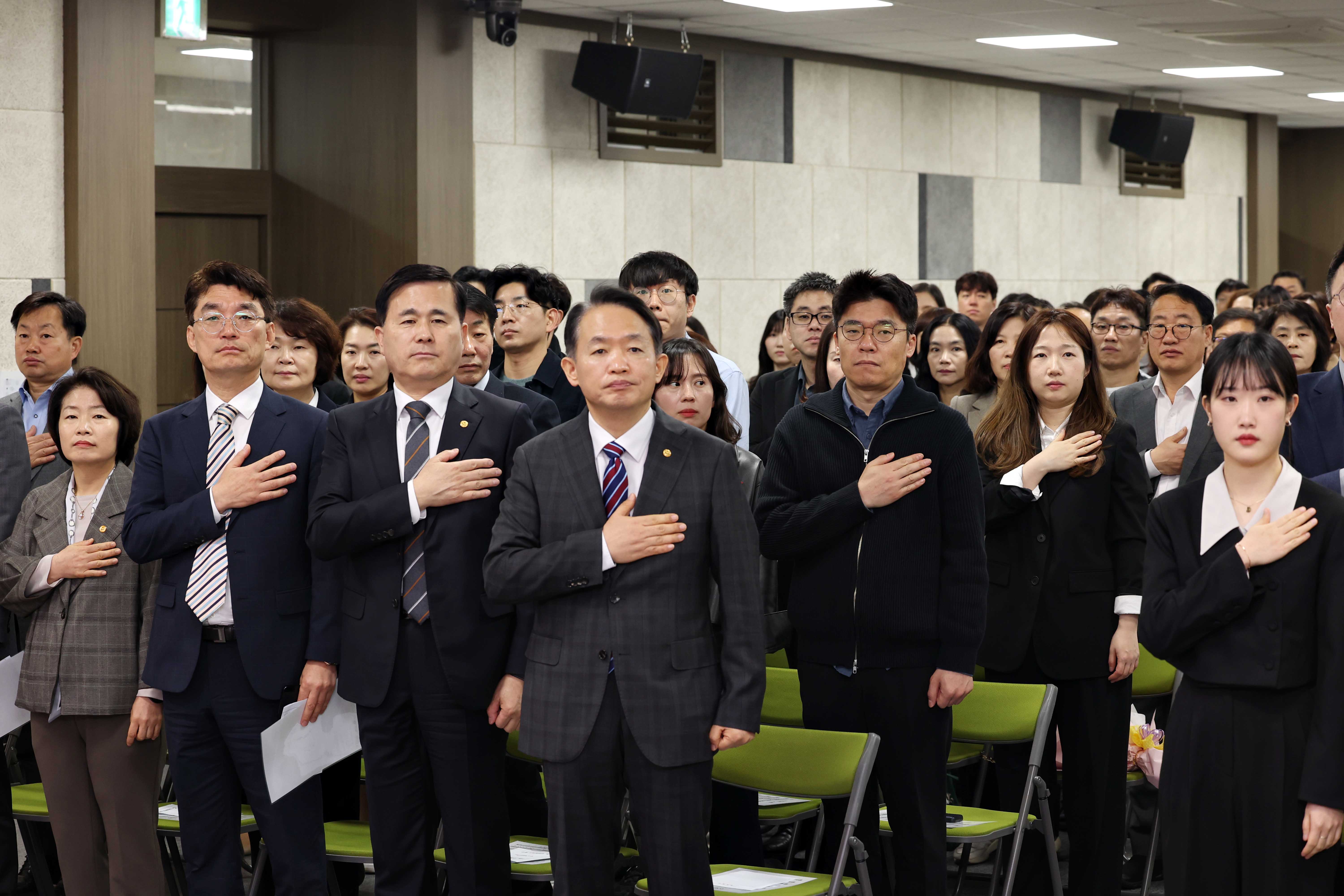 20240408_2024년_4월_직원_소통_공감의_날7.jpg 이미지