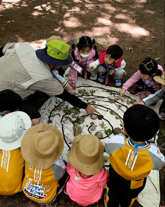 20240514_송현근린공원_유아숲_체험교육_수경2.png 이미지