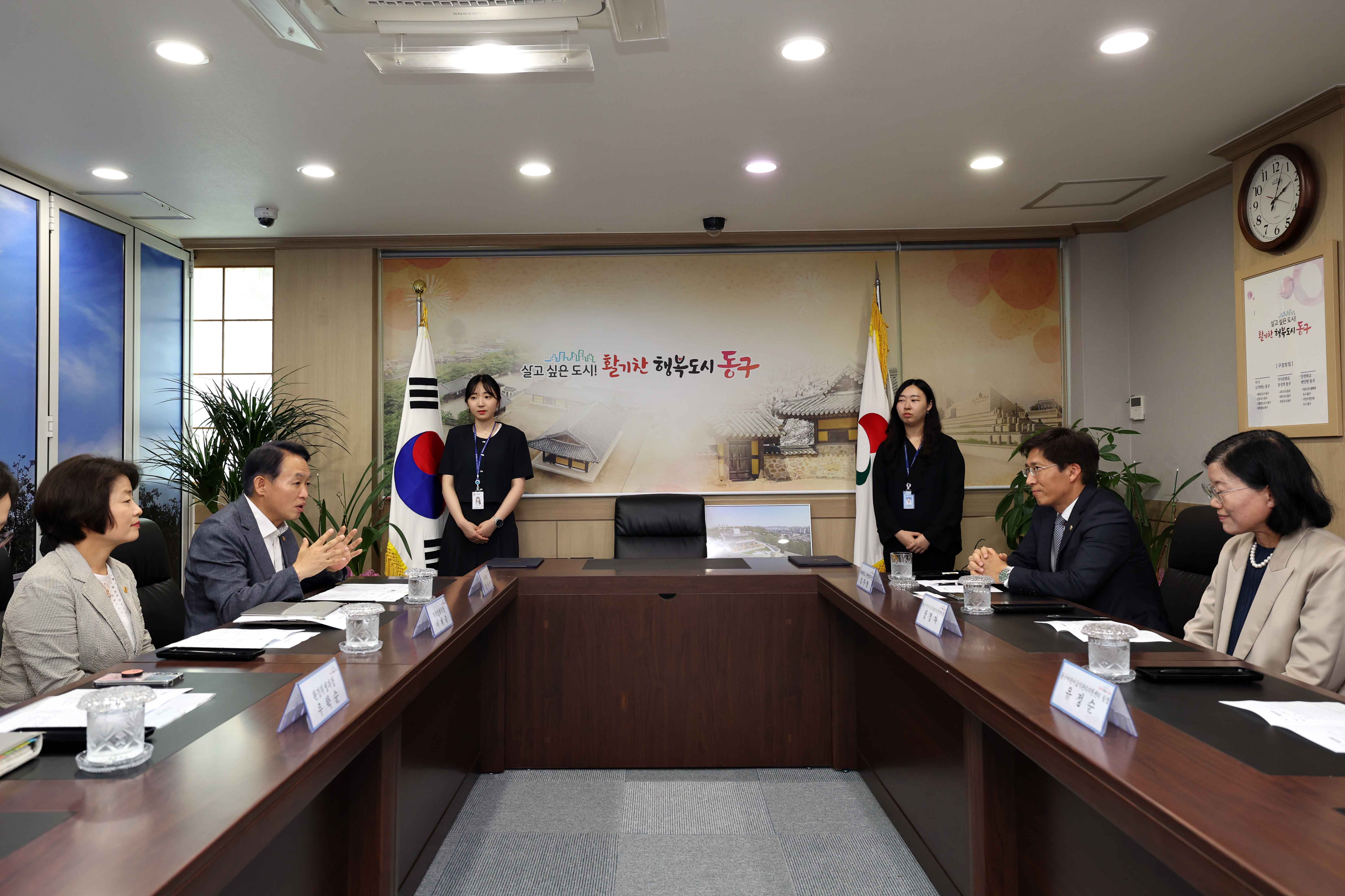 20240607_어린이_사회복지급식관리지원센터_민간위탁_변경_협약식4.jpg 이미지