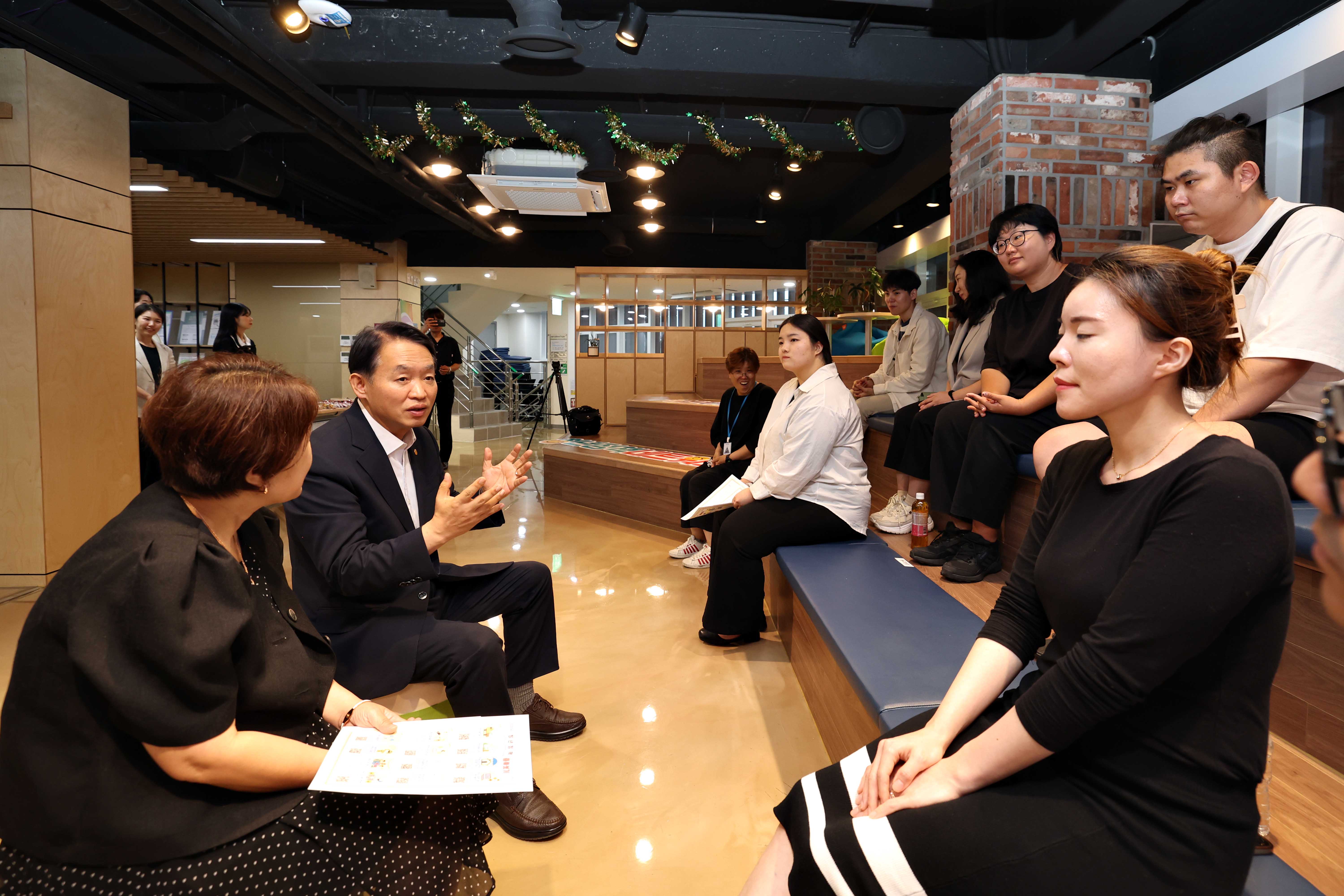20240702_제3기_동구_청년정책네트워크_위촉식3.jpg 이미지