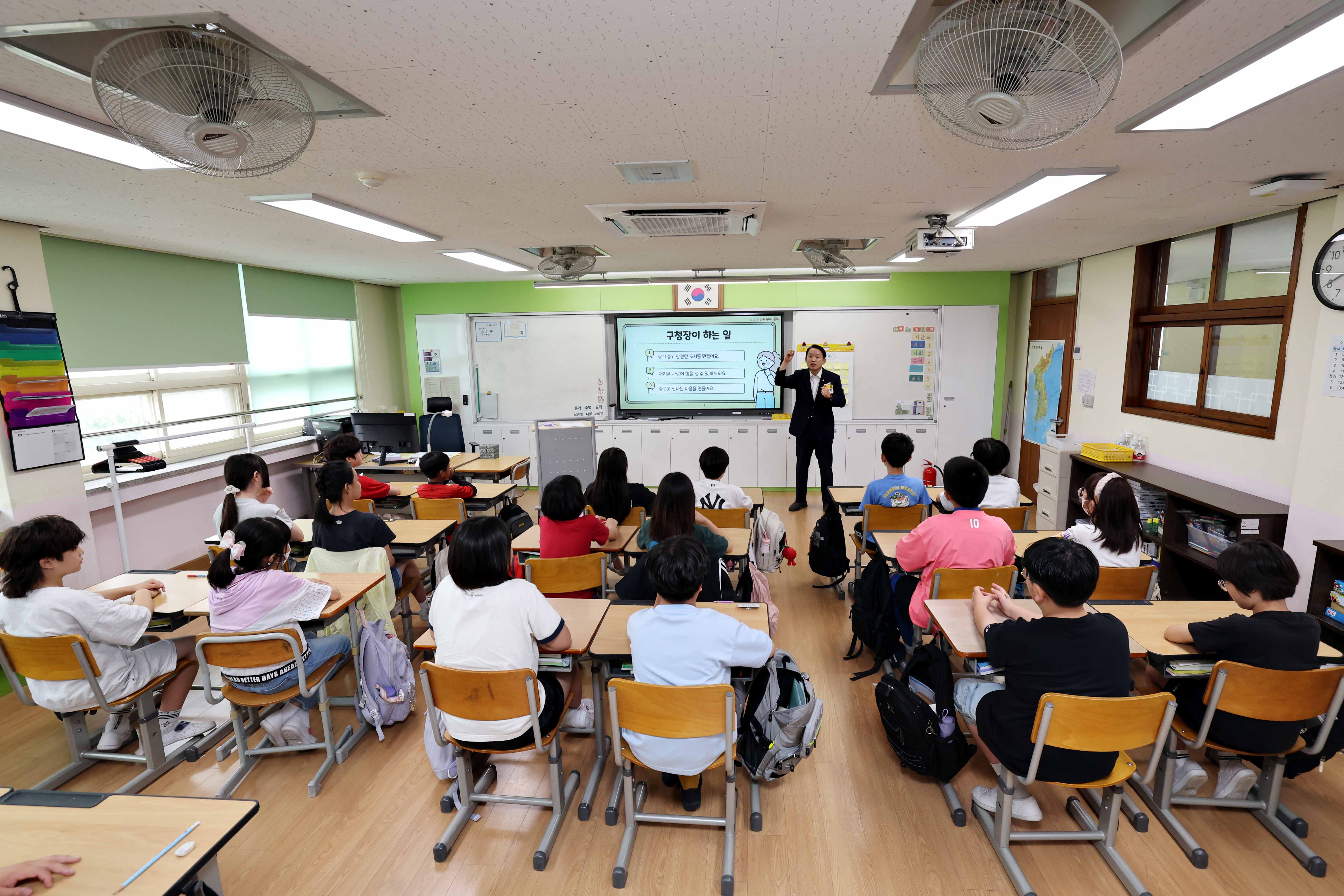 20240717_창영초교_토론수업_행복한_우리_동구_만들기13.jpg 이미지