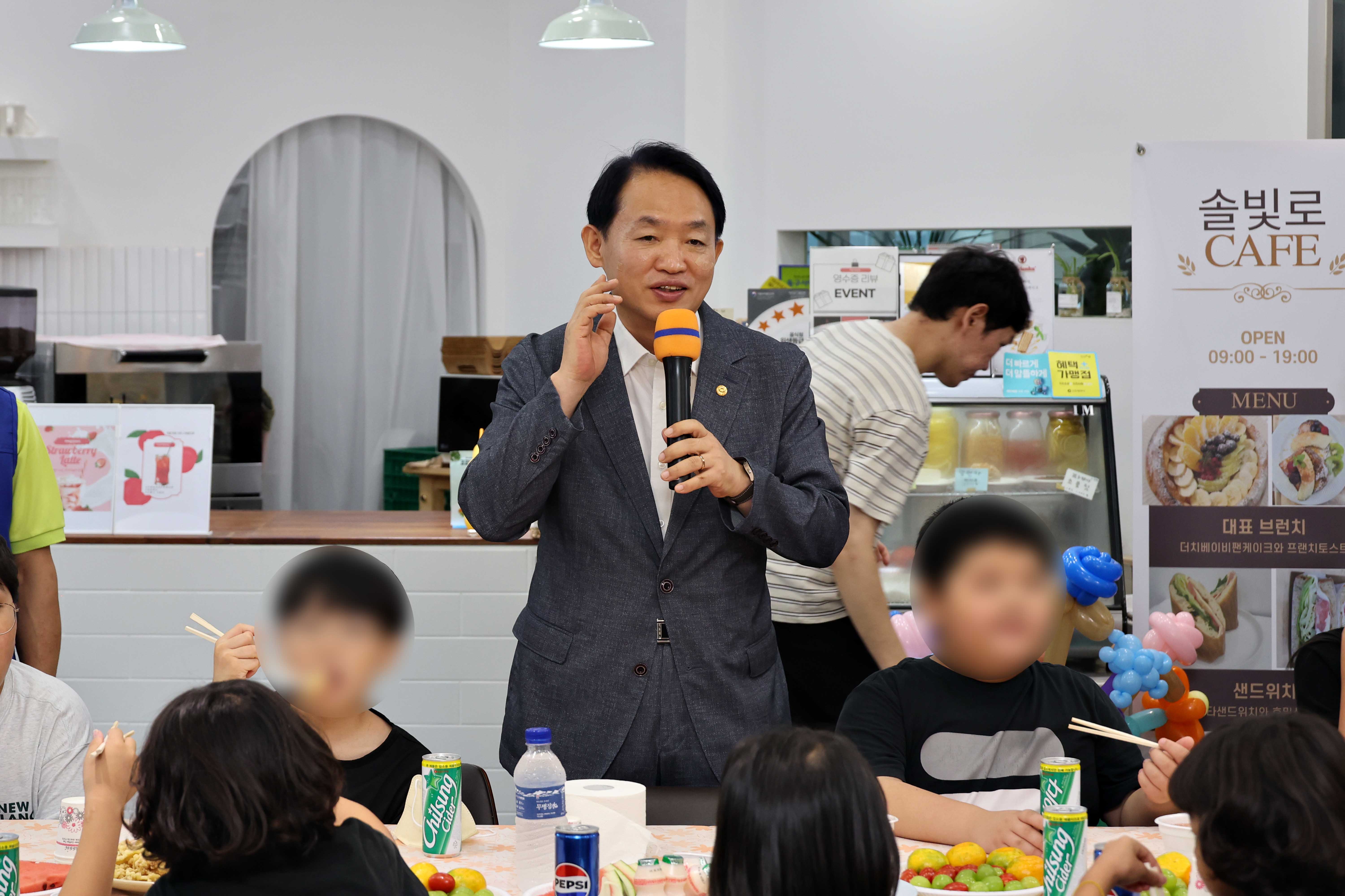 20240729_송림2동_짜장면_나눔행사9.jpg 이미지