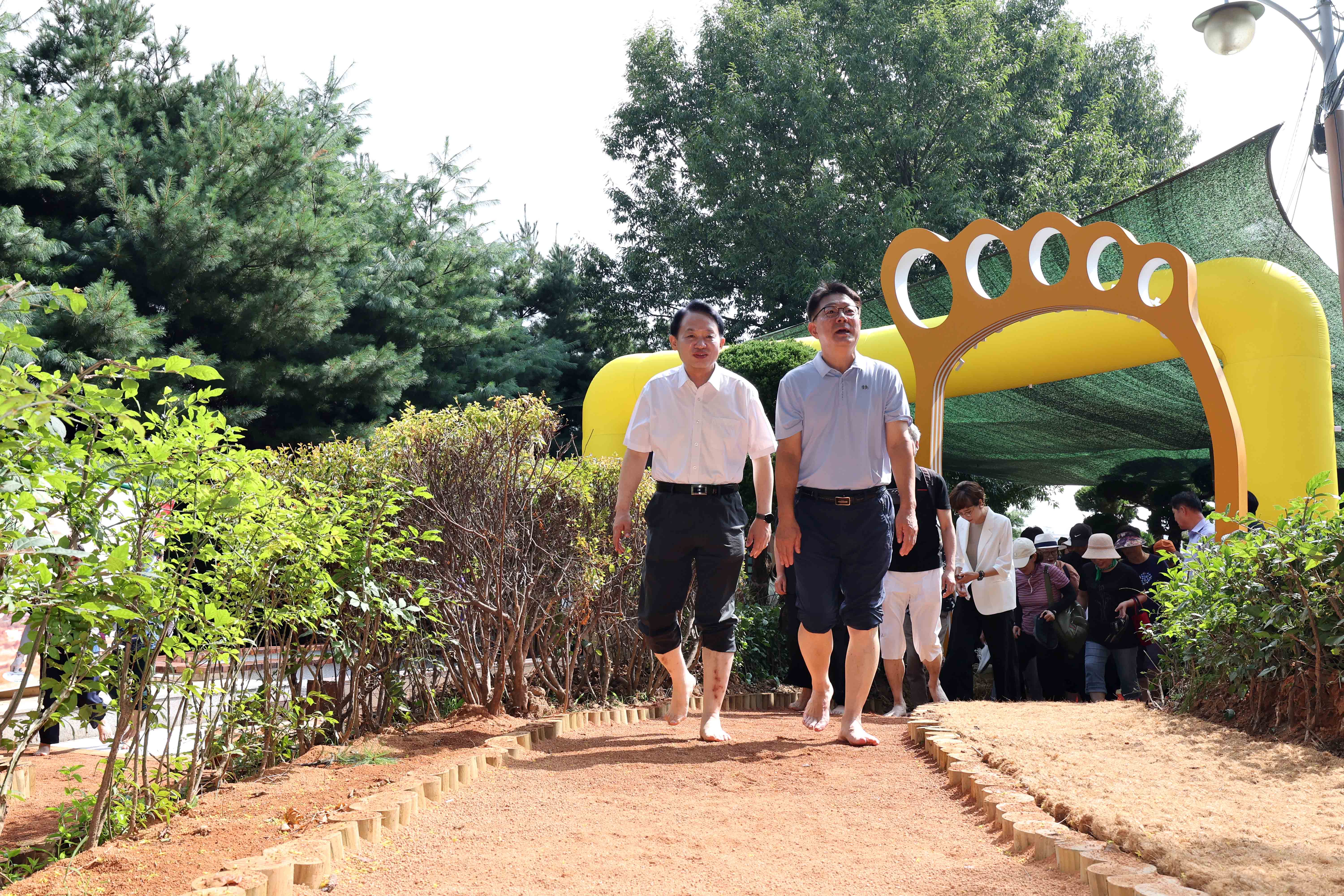 20240806_건강친화형_맨발걷기_황톳길_개장식3.jpg 이미지
