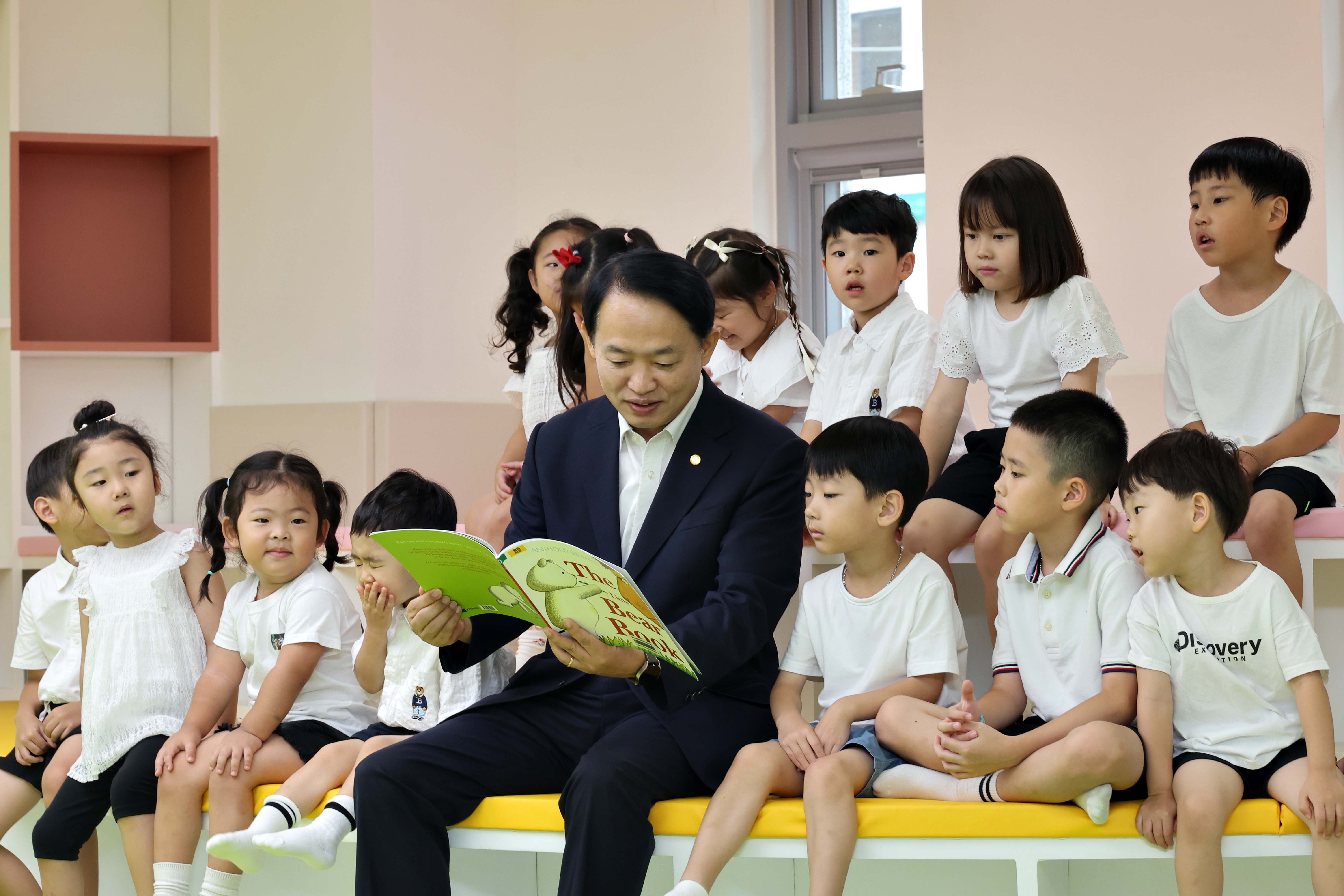 20240808_어린이영어도서관_개관식4.jpg 이미지