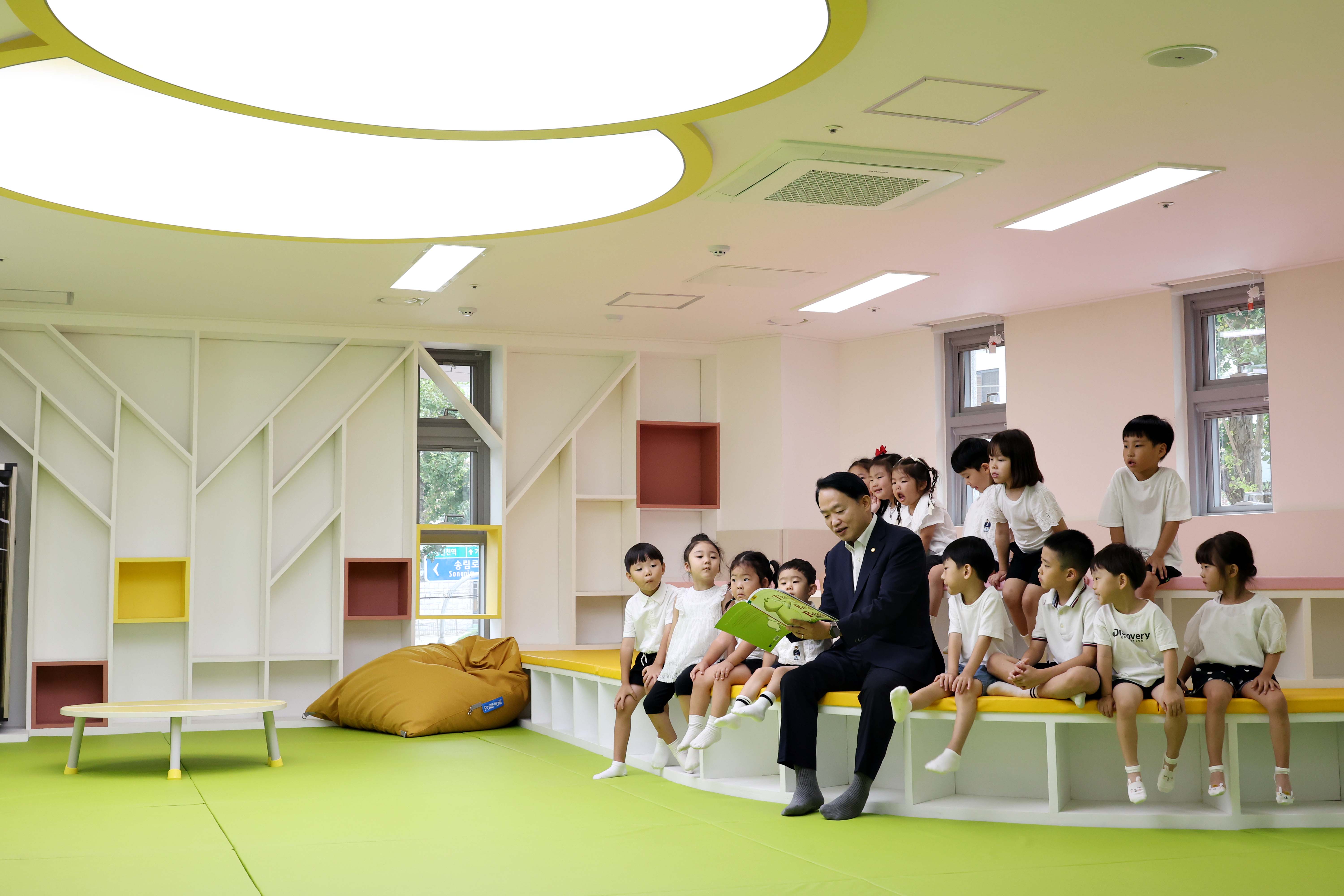 20240808_어린이영어도서관_개관식7.jpg 이미지