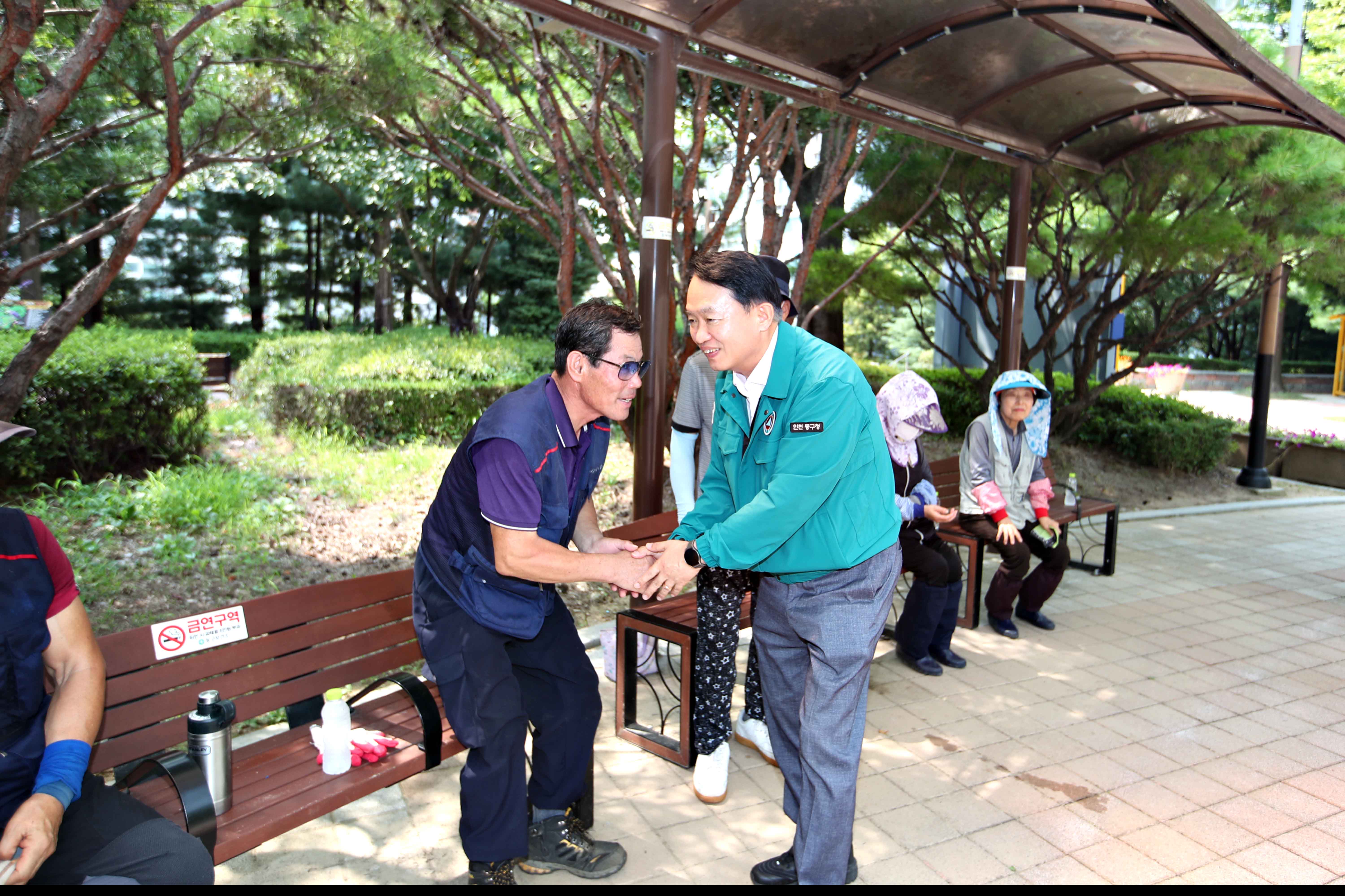 20240809_폭염관련_현장_방문2.jpg 이미지
