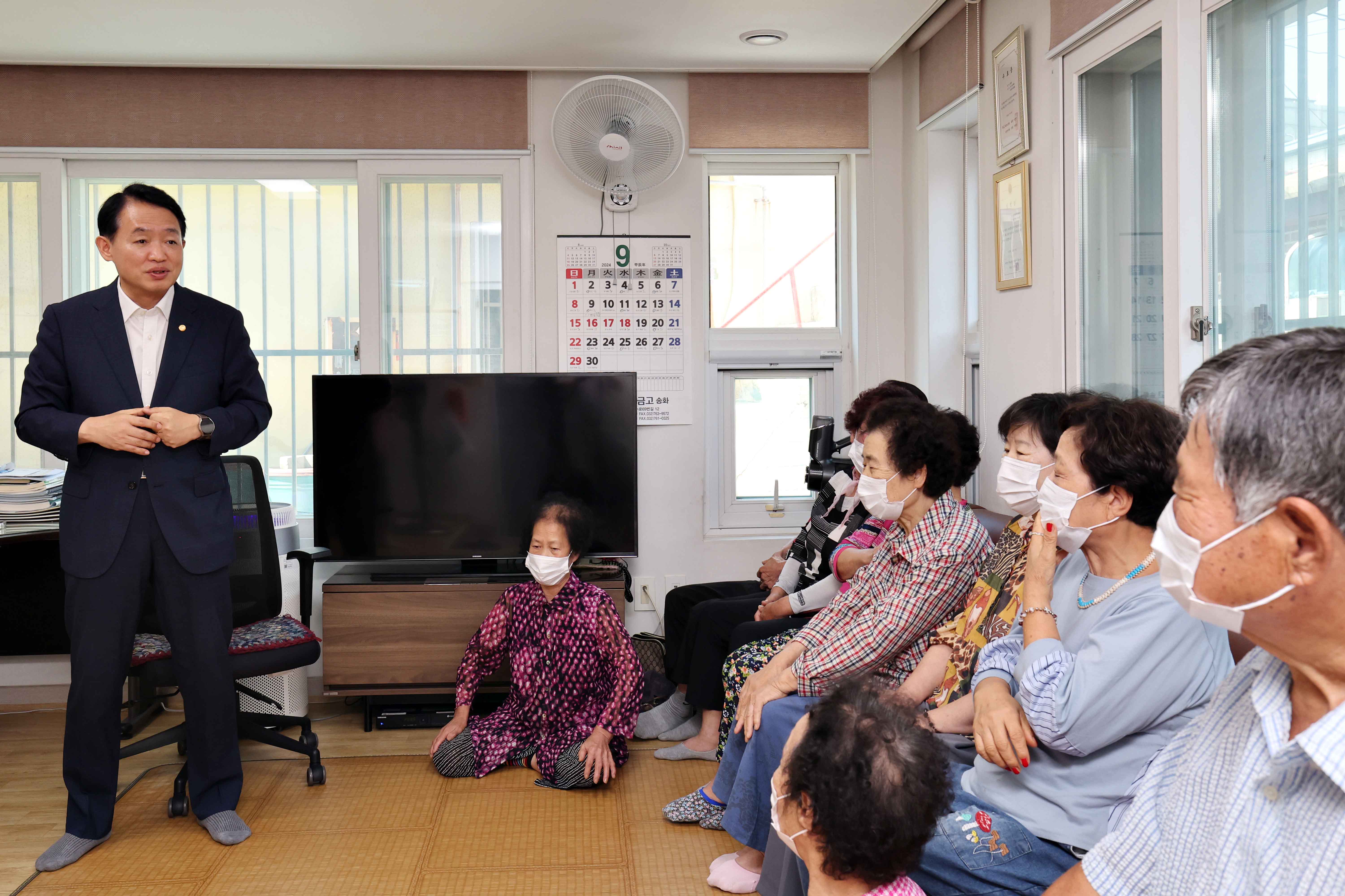 20240909_추석맞이_경로당_방문6.jpg 이미지