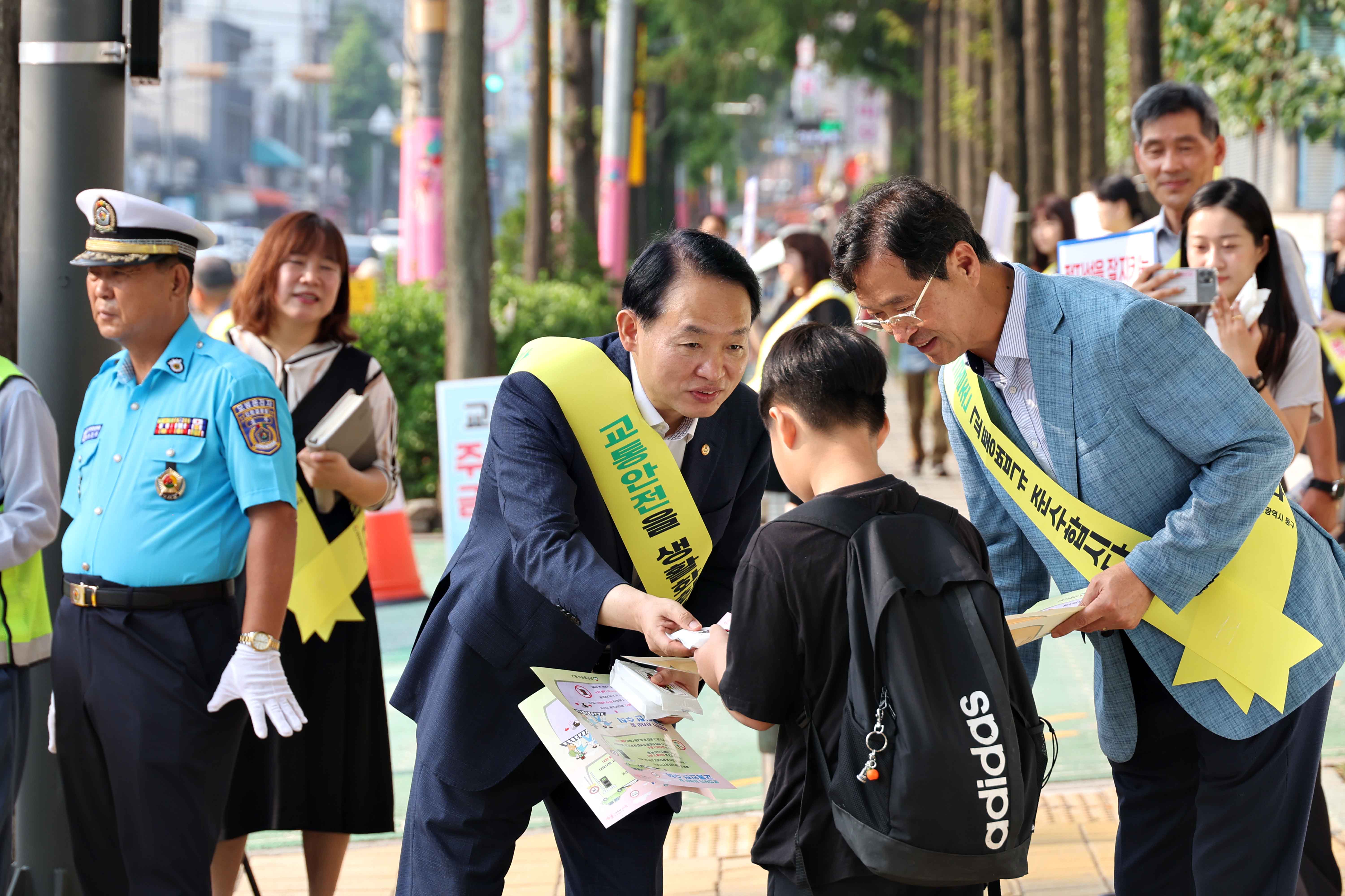 20240910_어린이_교통안전_캠페인5.jpg 이미지