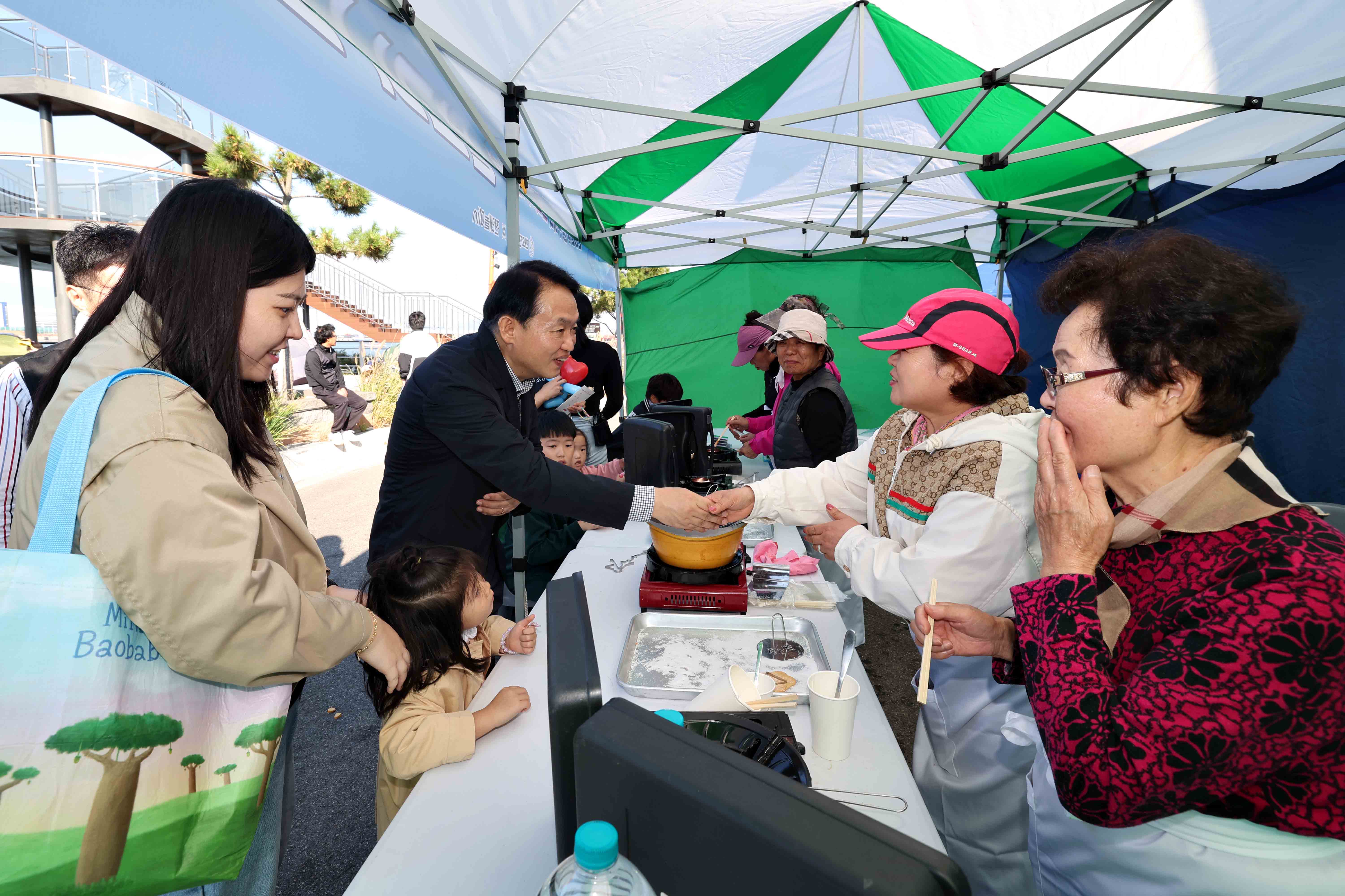 20241019_동구_바다그리기대회5.jpg 이미지