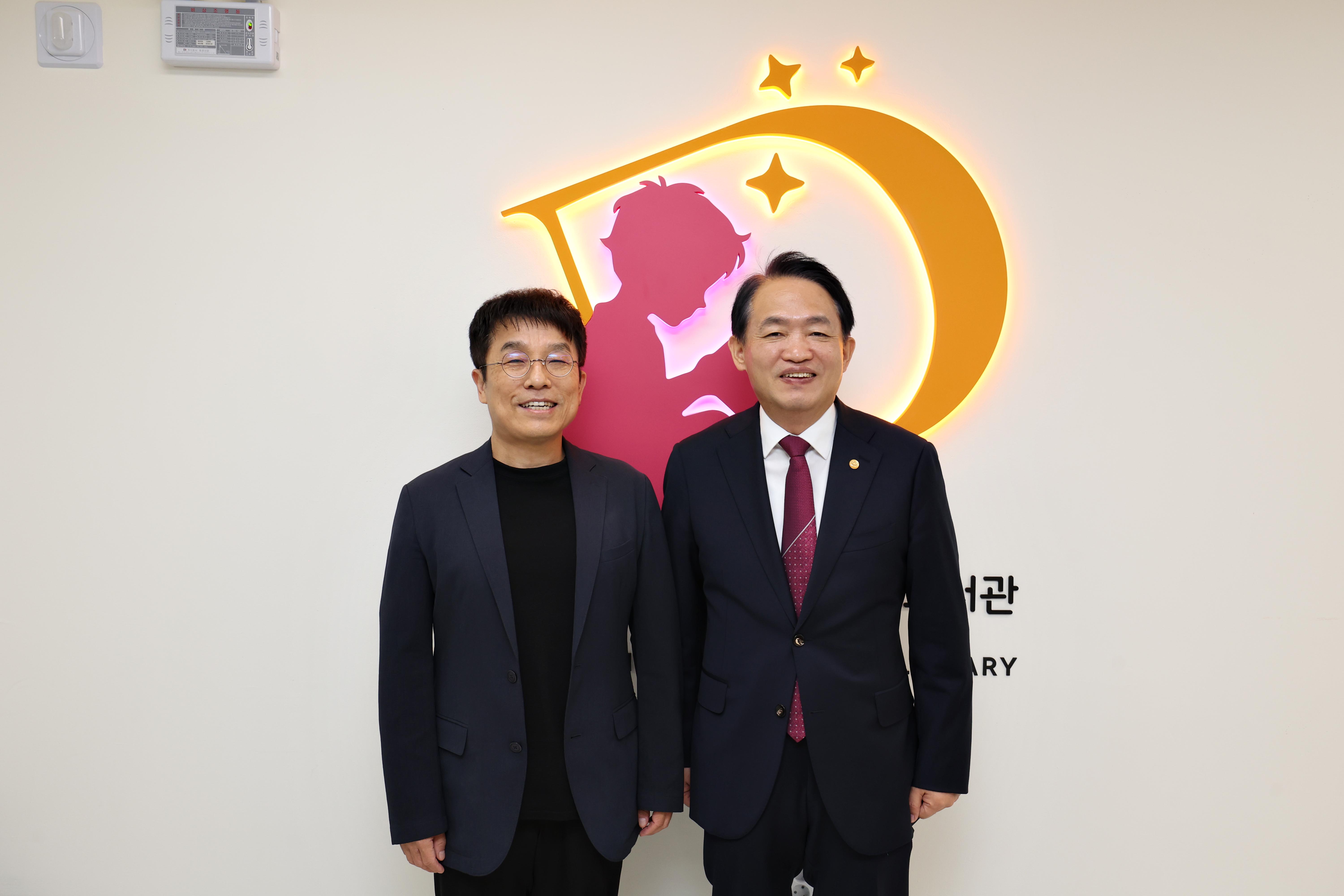 20241029_어린이영어도서관_명사특강9.jpg 이미지