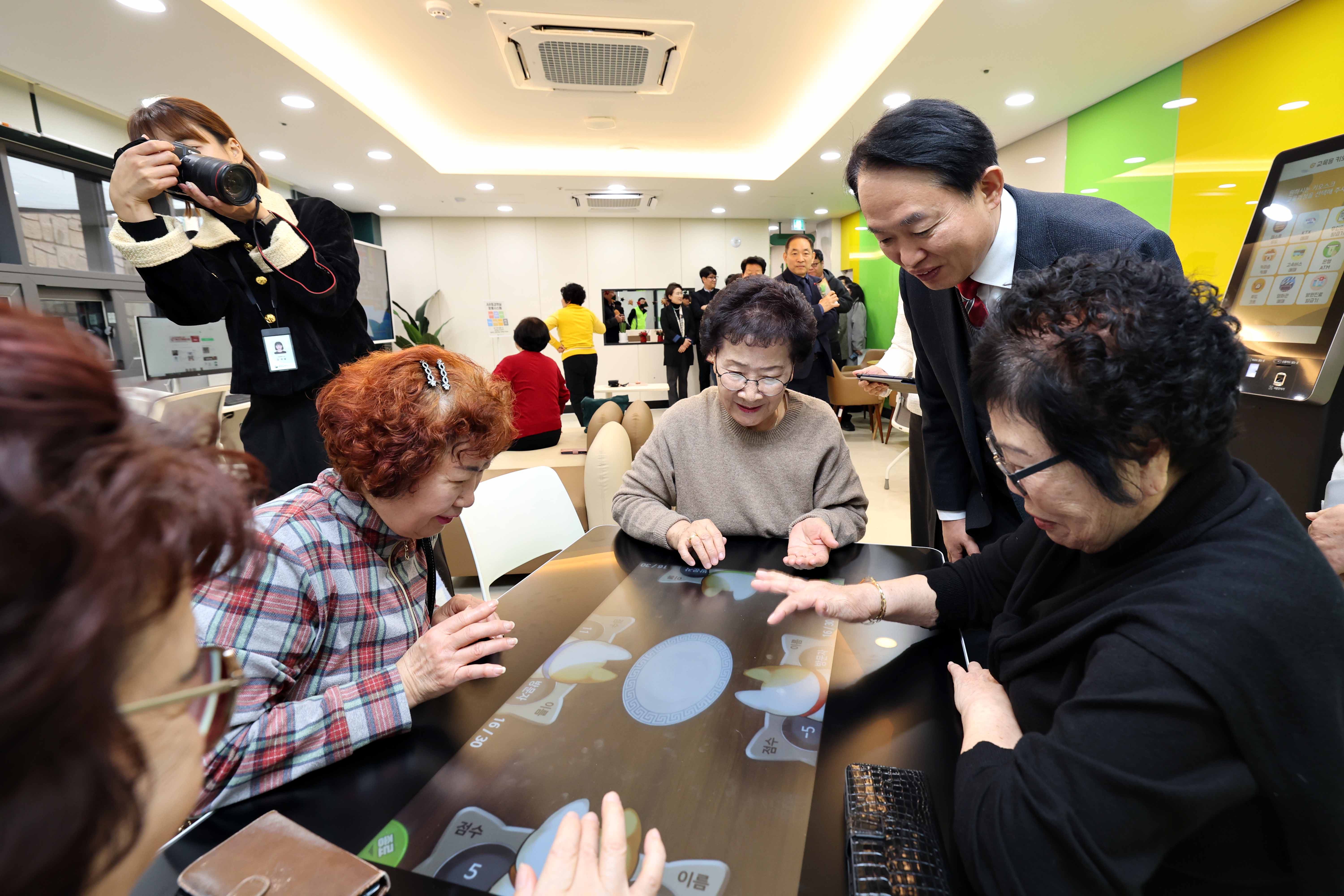 20241210_송현노인복지관_개보수공사_준공식10.jpg 이미지