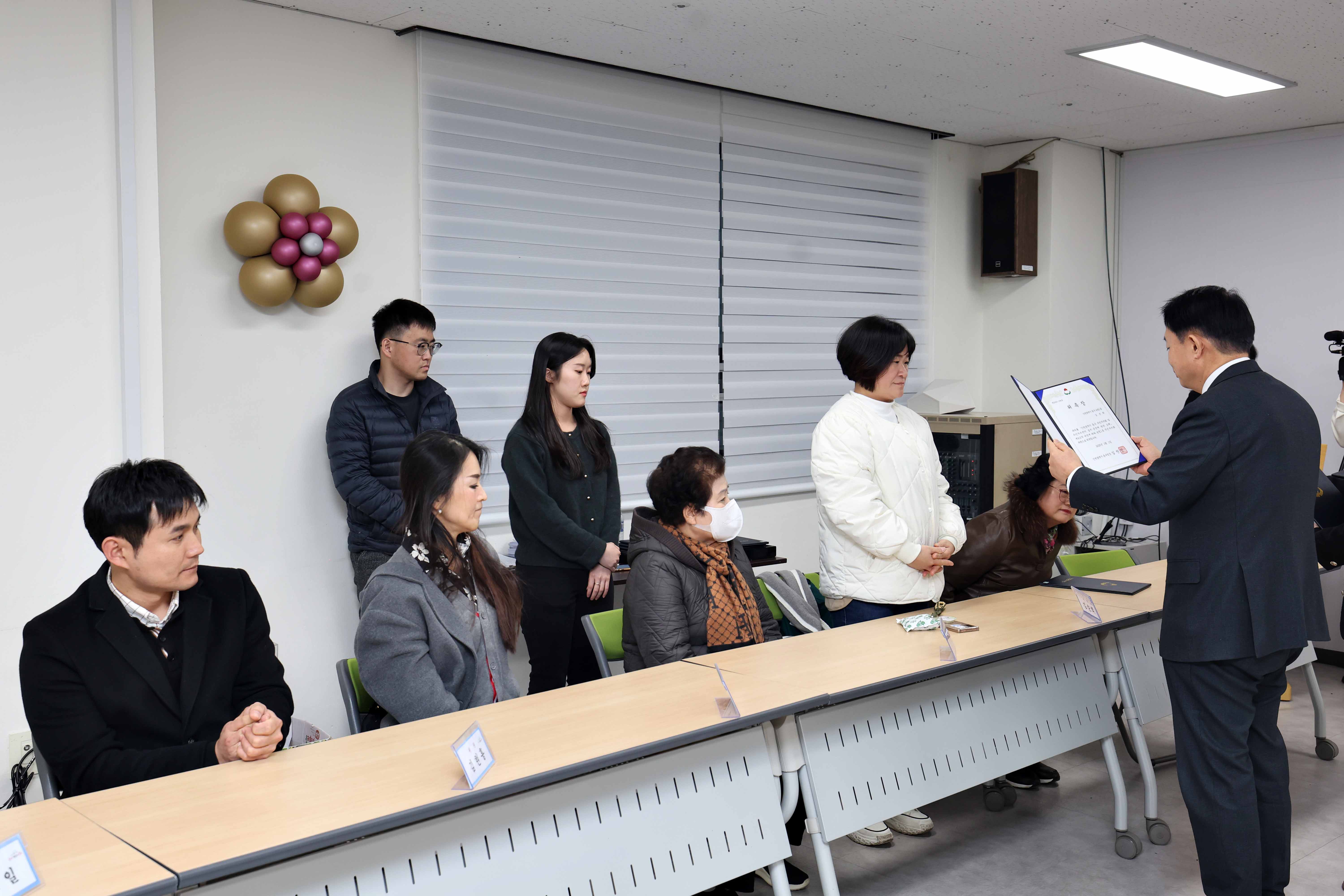 20250107_3기_송림1동_주민자치회_위원_위촉식6.jpg 이미지
