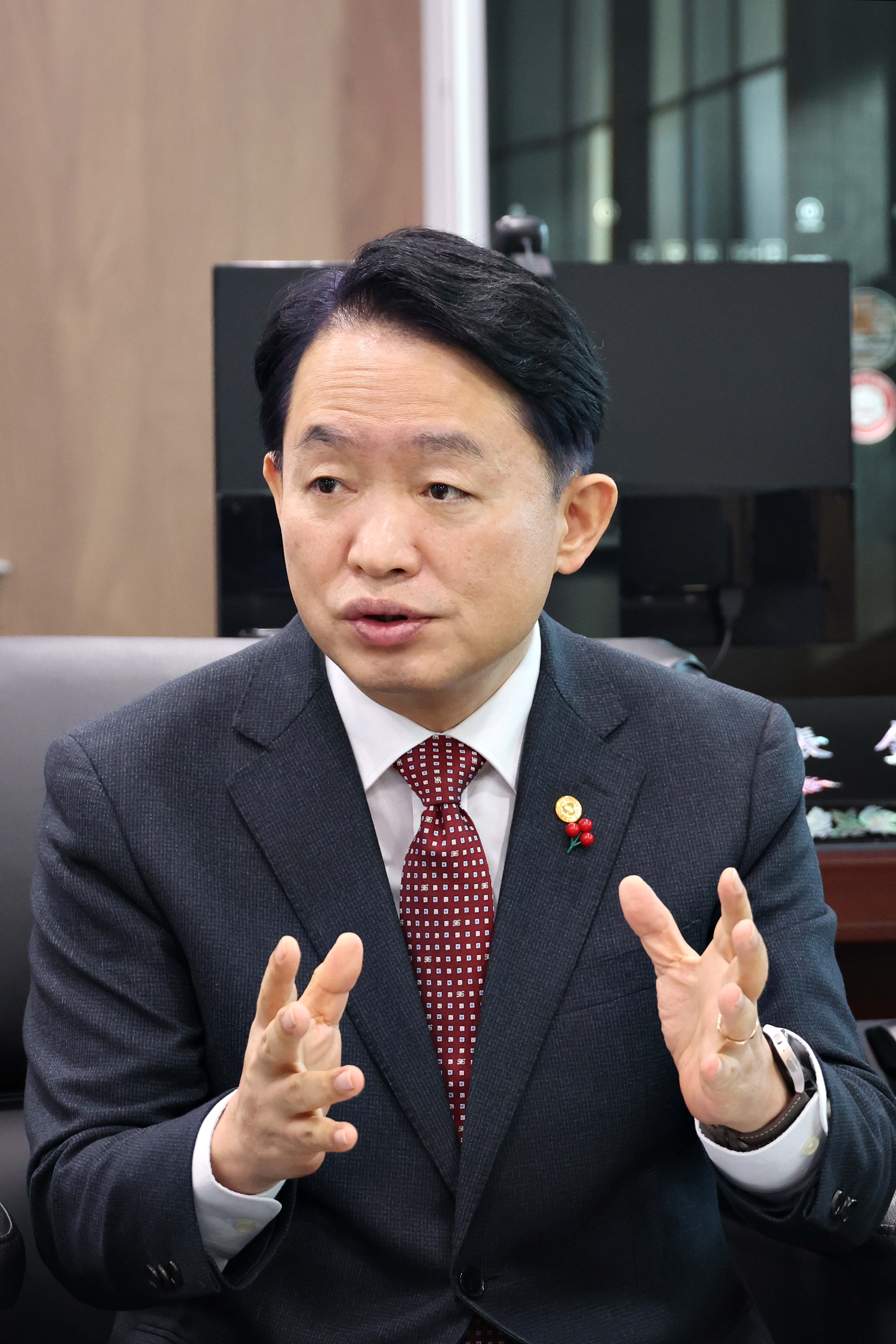 20250108_언론사_인터뷰_HKJ_1347.jpg 이미지