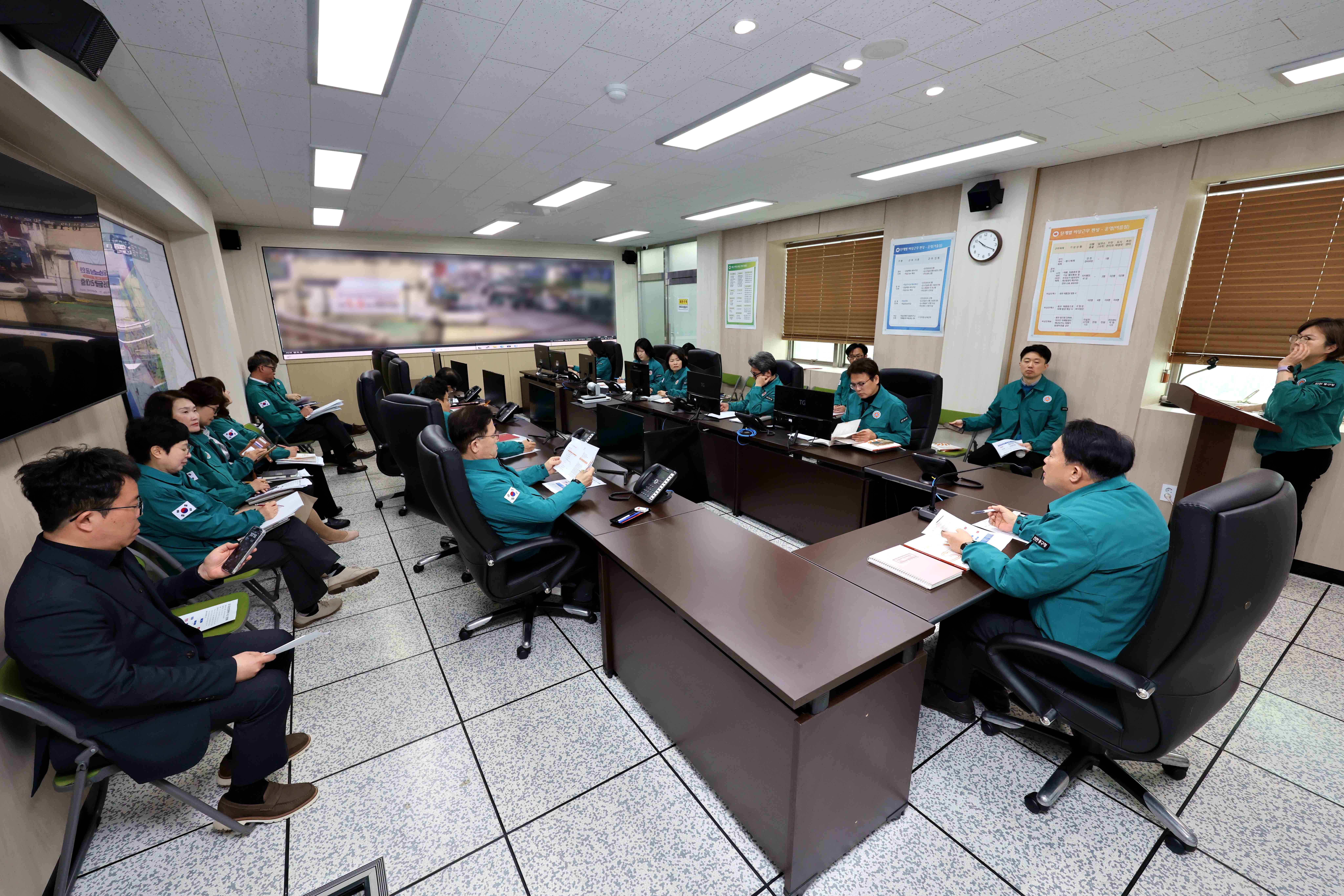 20250320_송림동_화재_관련_재난안전대책본부_구성_(11).jpg 이미지
