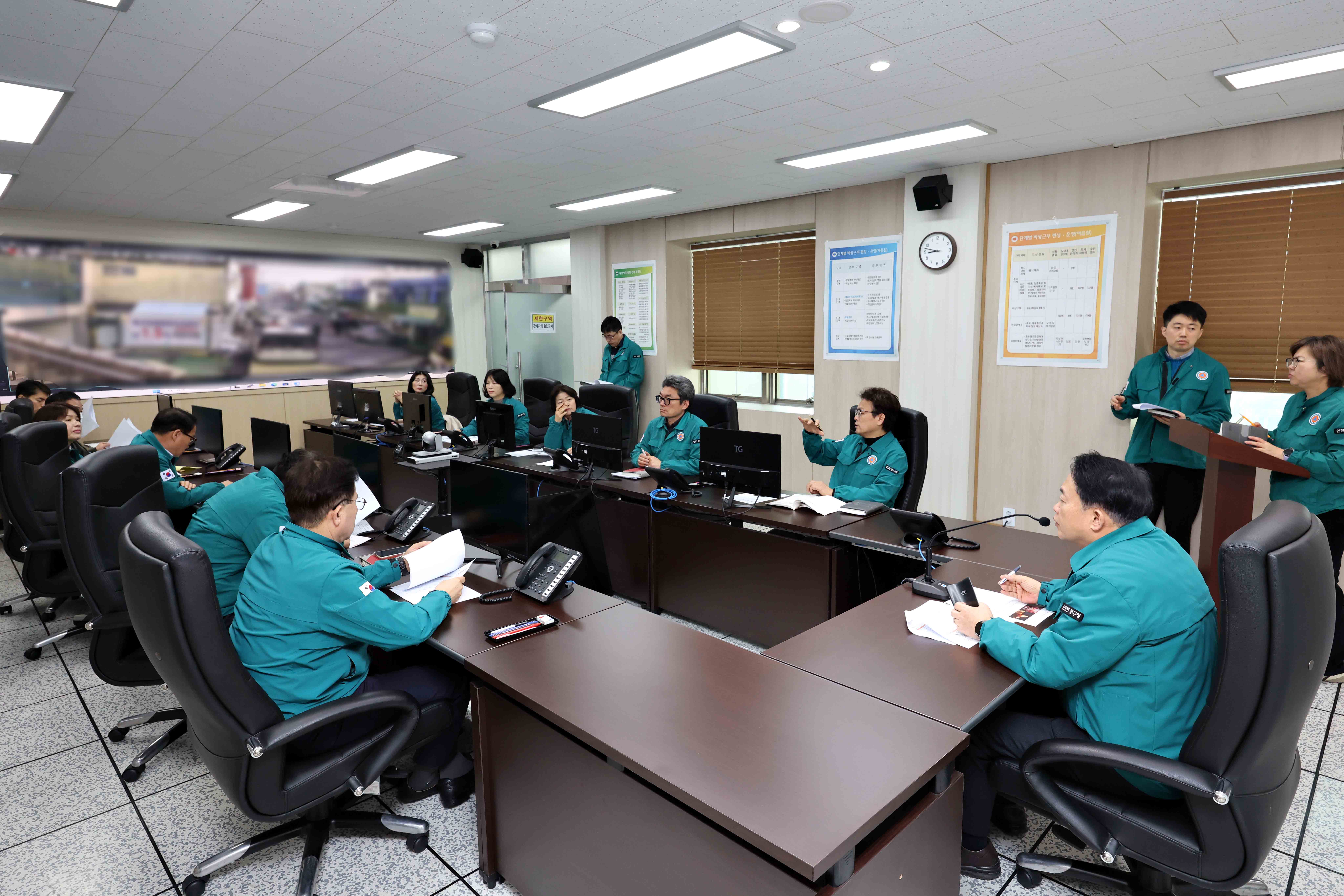 20250320_송림동_화재_관련_재난안전대책본부_구성_(4).jpg 이미지