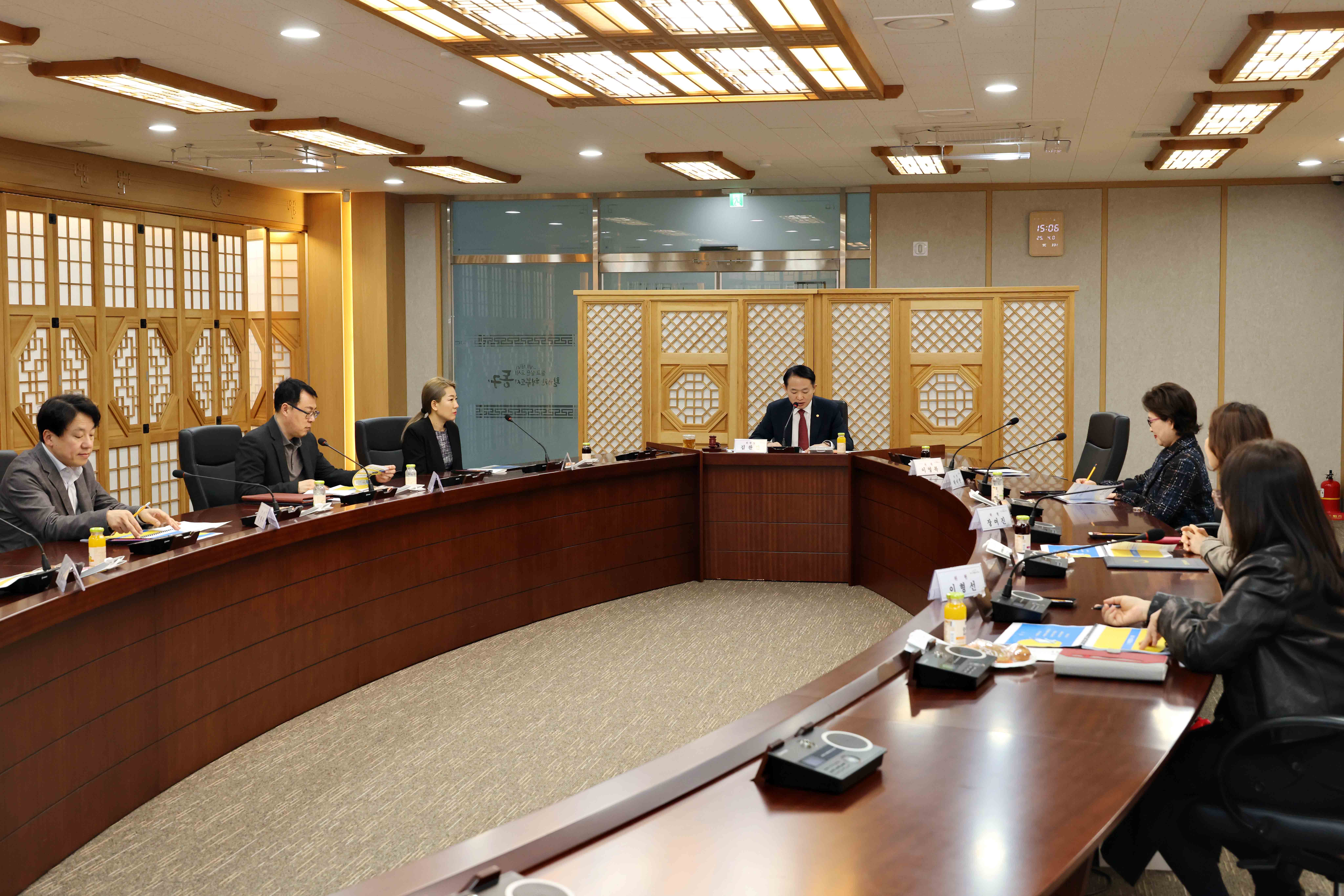 20250404_2025년도_아동친화도시_조성위원회_정기회의6.jpg 이미지