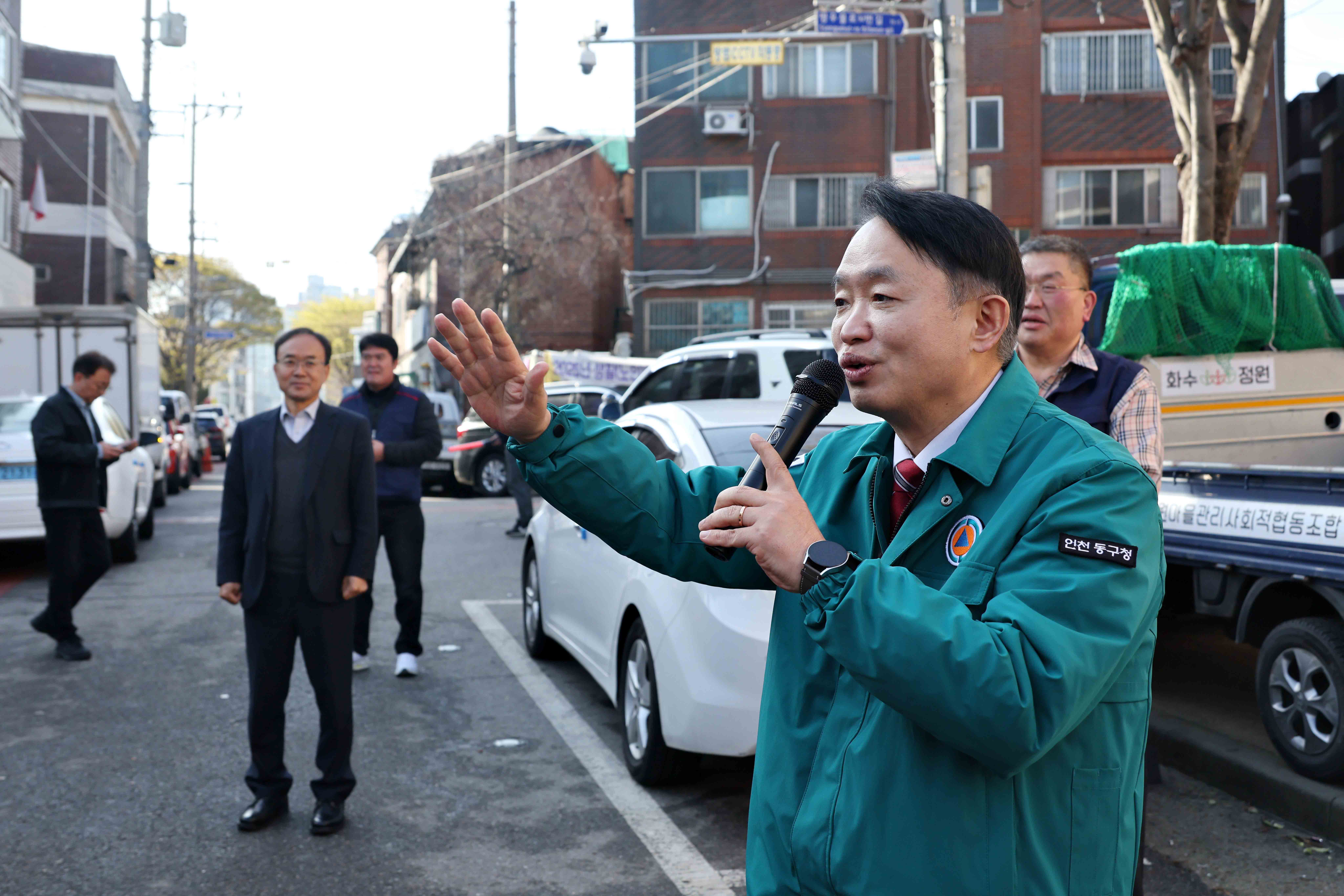 20250415_관내_골목_환경정비_봉사활동4.jpg 이미지