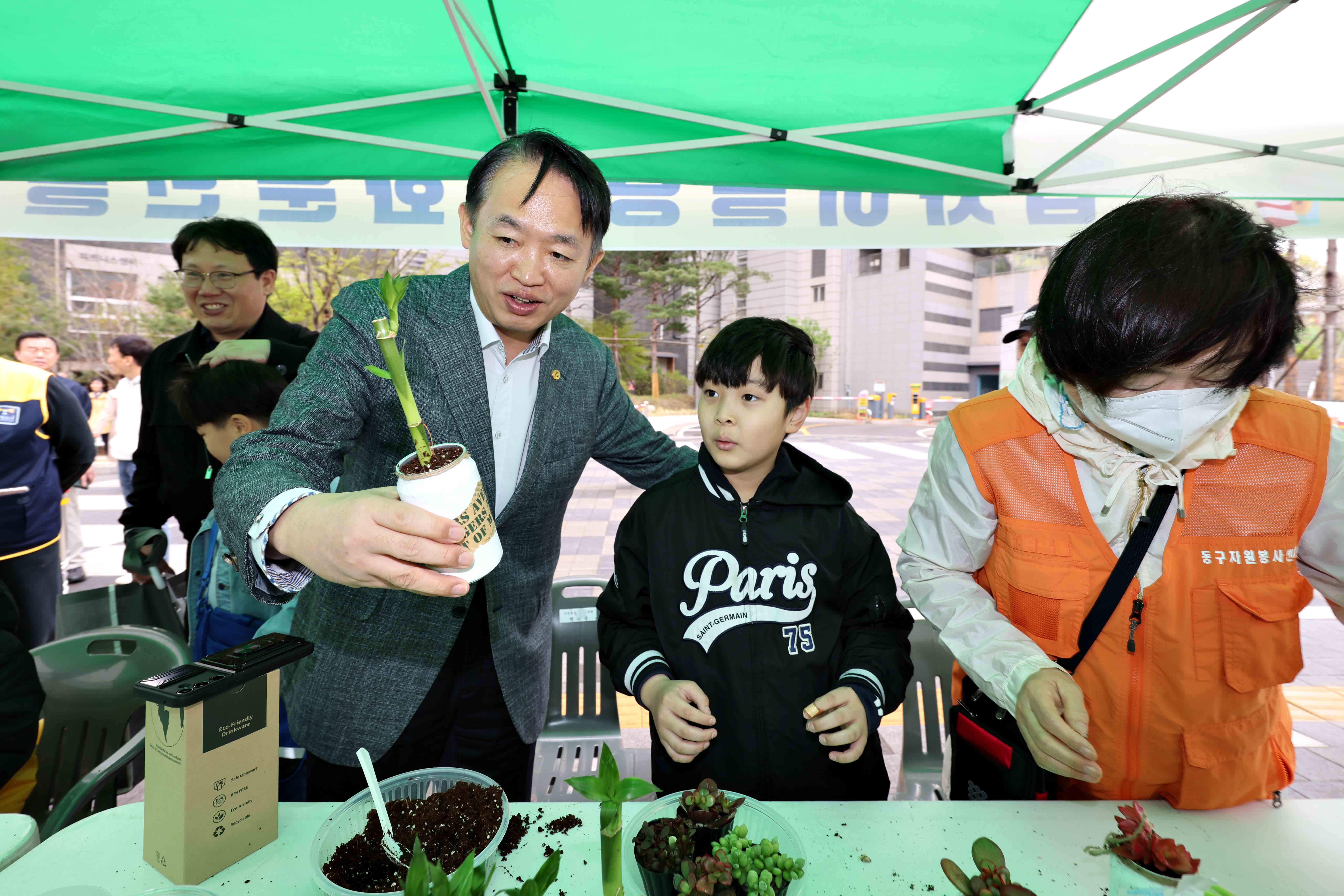 20250419_찾아가는_자원순환_나눔장터4.jpg 이미지