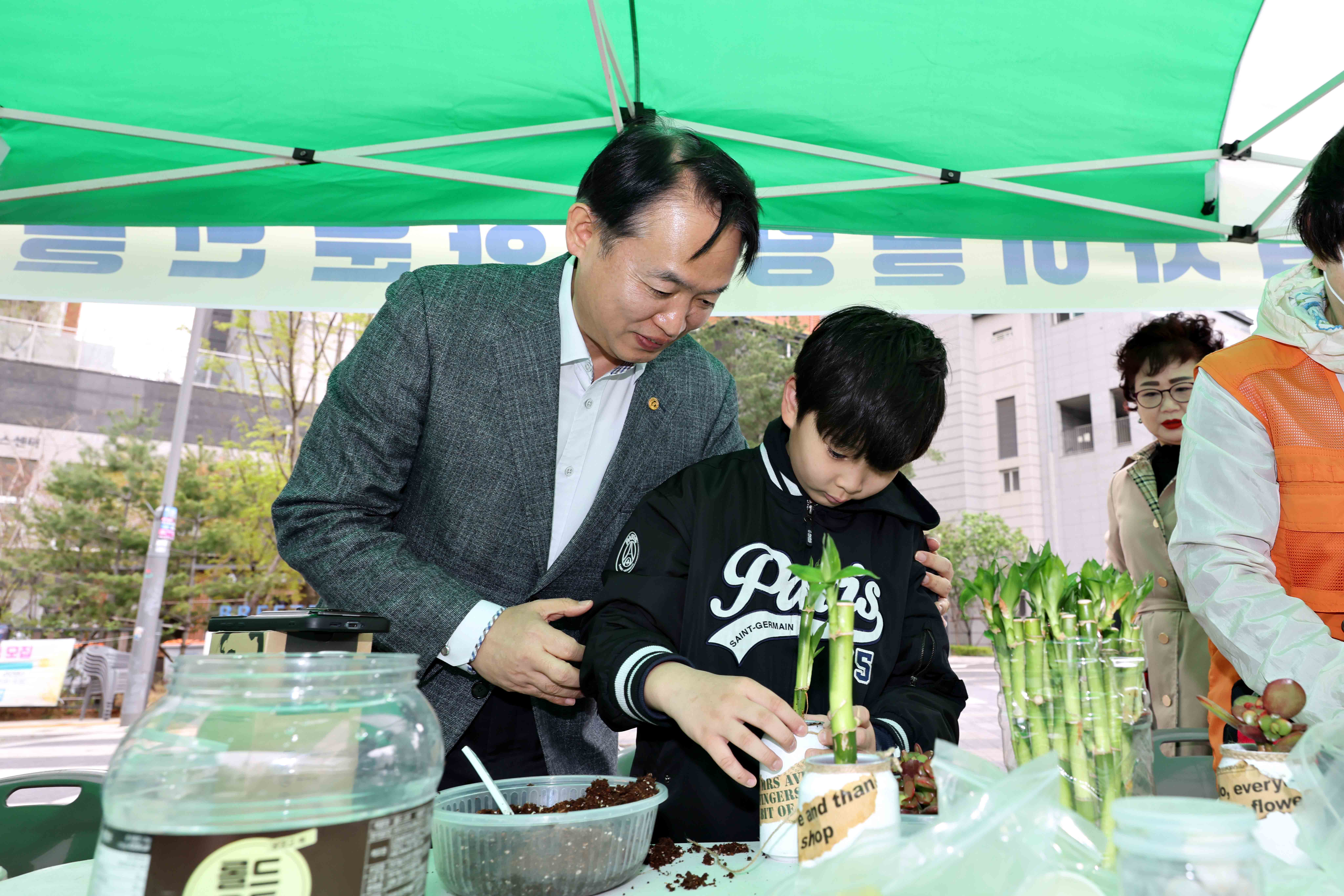 20250419_찾아가는_자원순환_나눔장터5.jpg 이미지