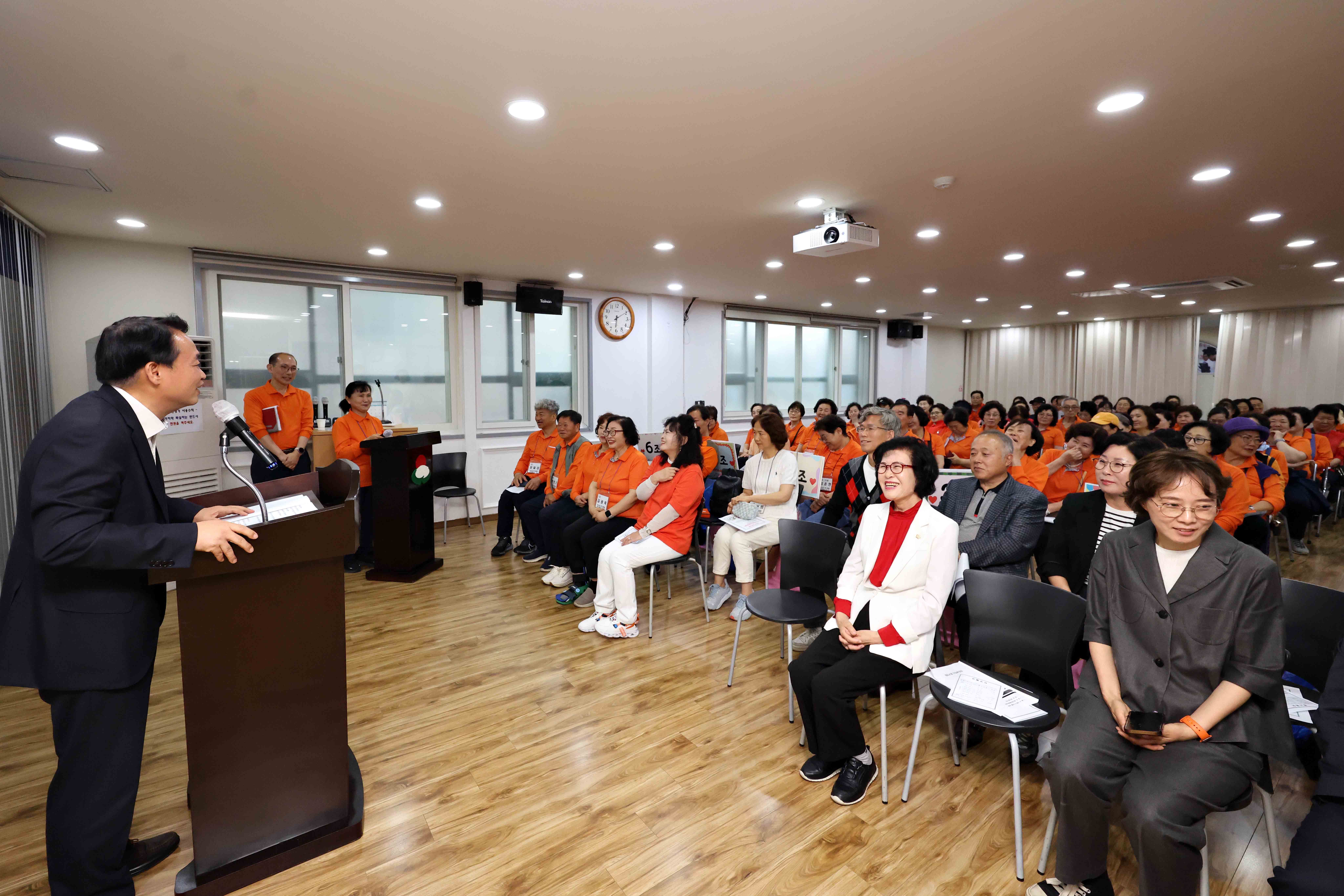 20250616_화수2동_둘레길_건강_걷기_발대식5.jpg 이미지