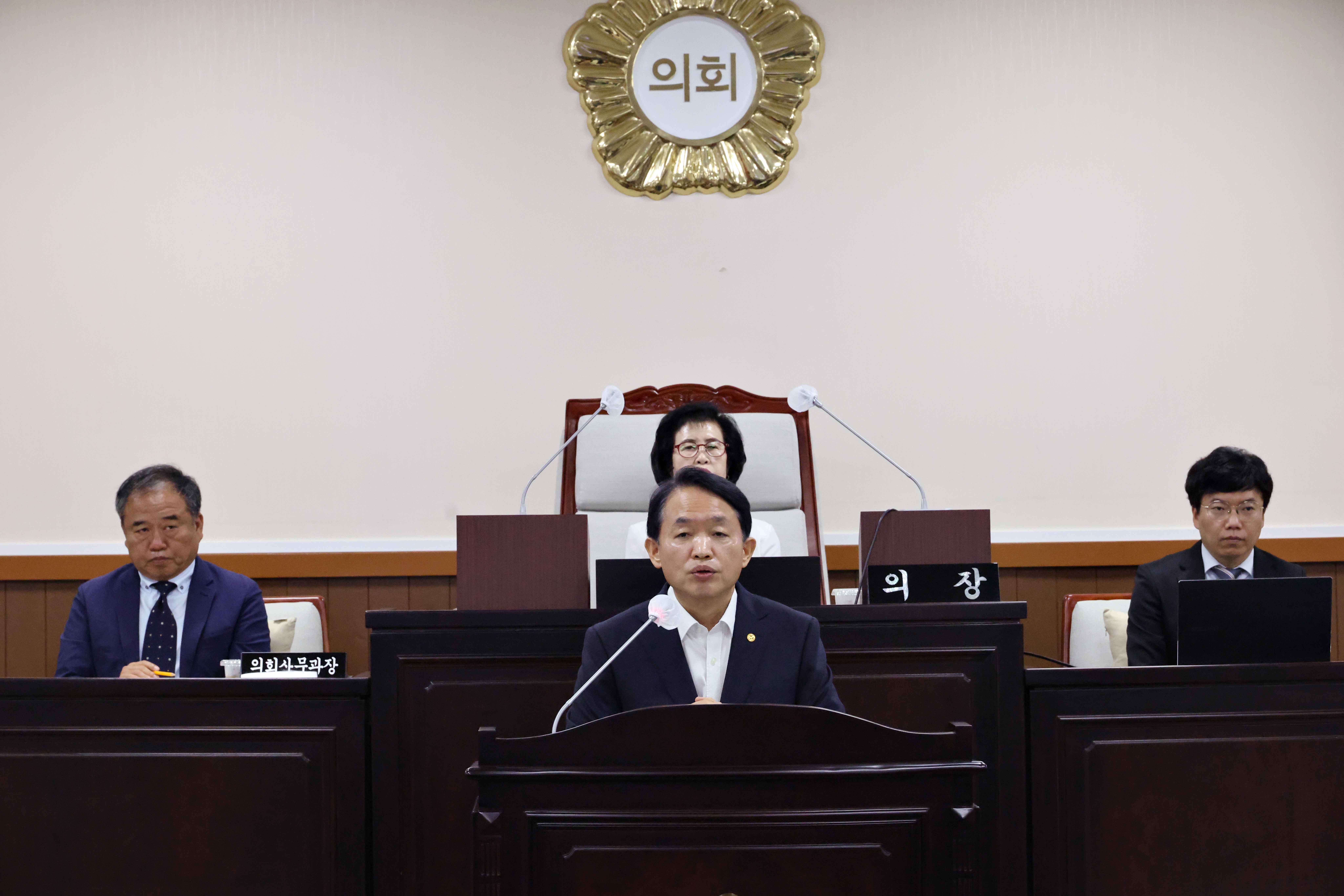 20250616_제284회_동구의회_제1차_정례회_제3차_본회의_구정질문_답변8.jpg 이미지