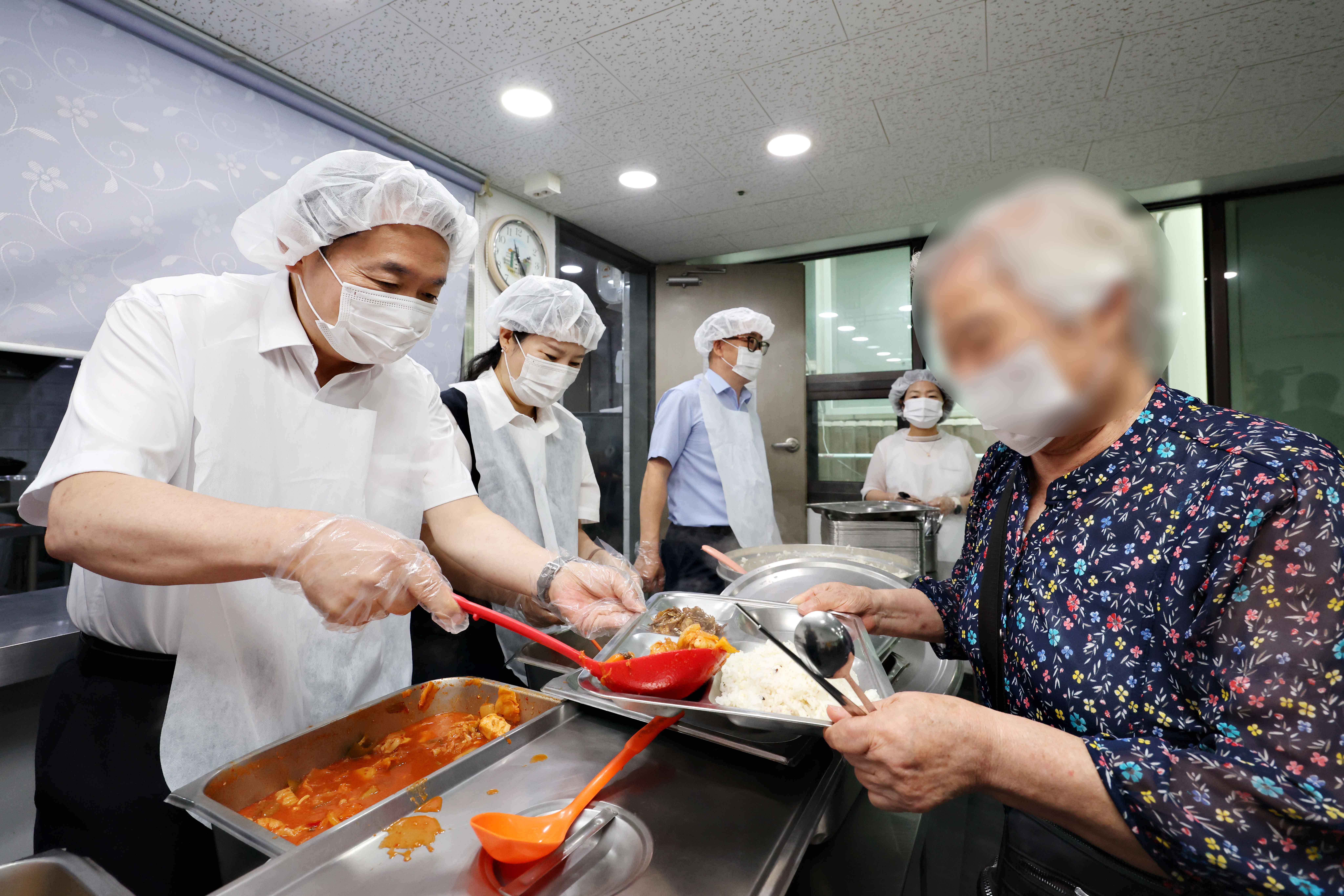 20250701_창영복지관_배식봉사1.jpg 이미지