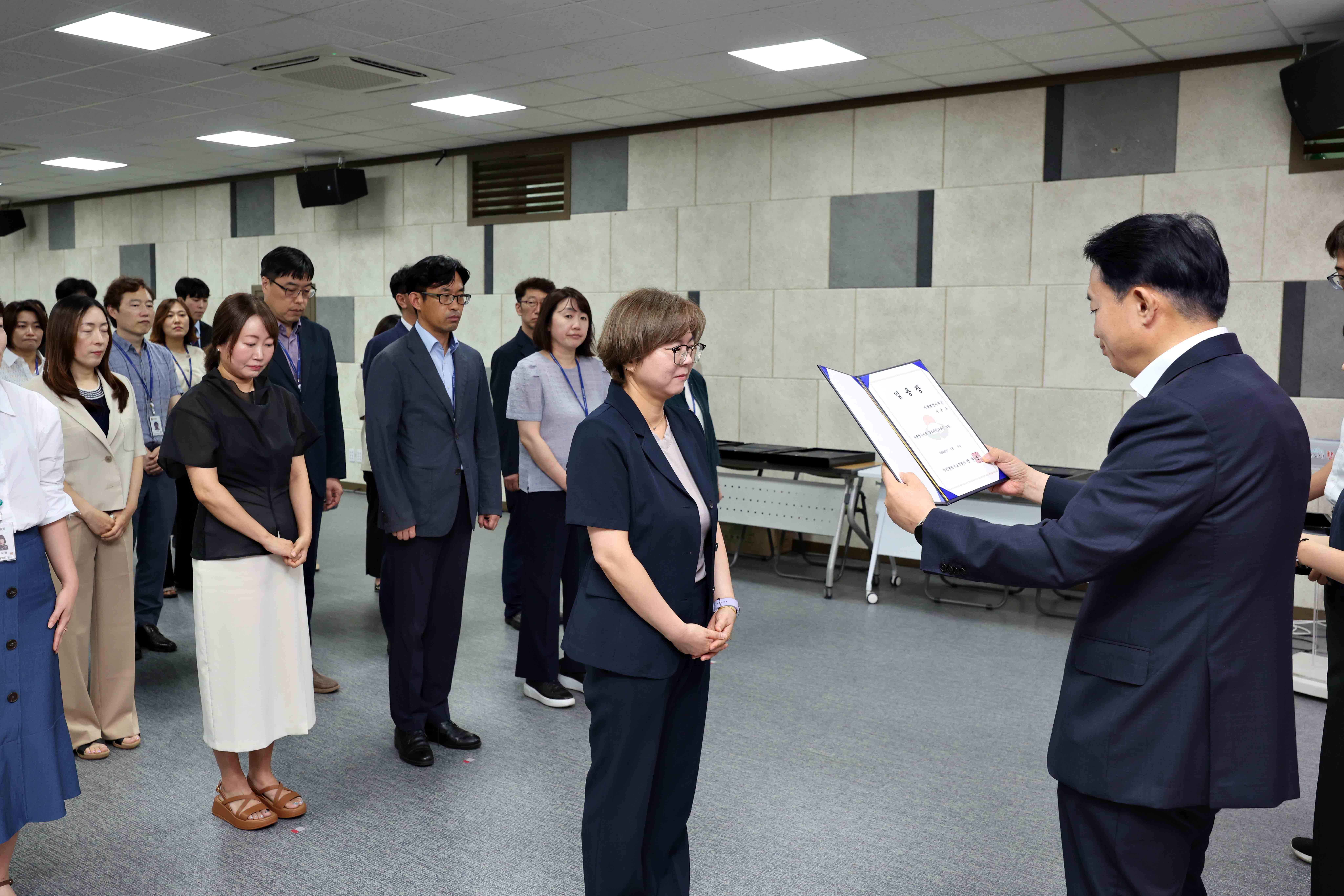 20250704_임용장_수여식6.jpg 이미지