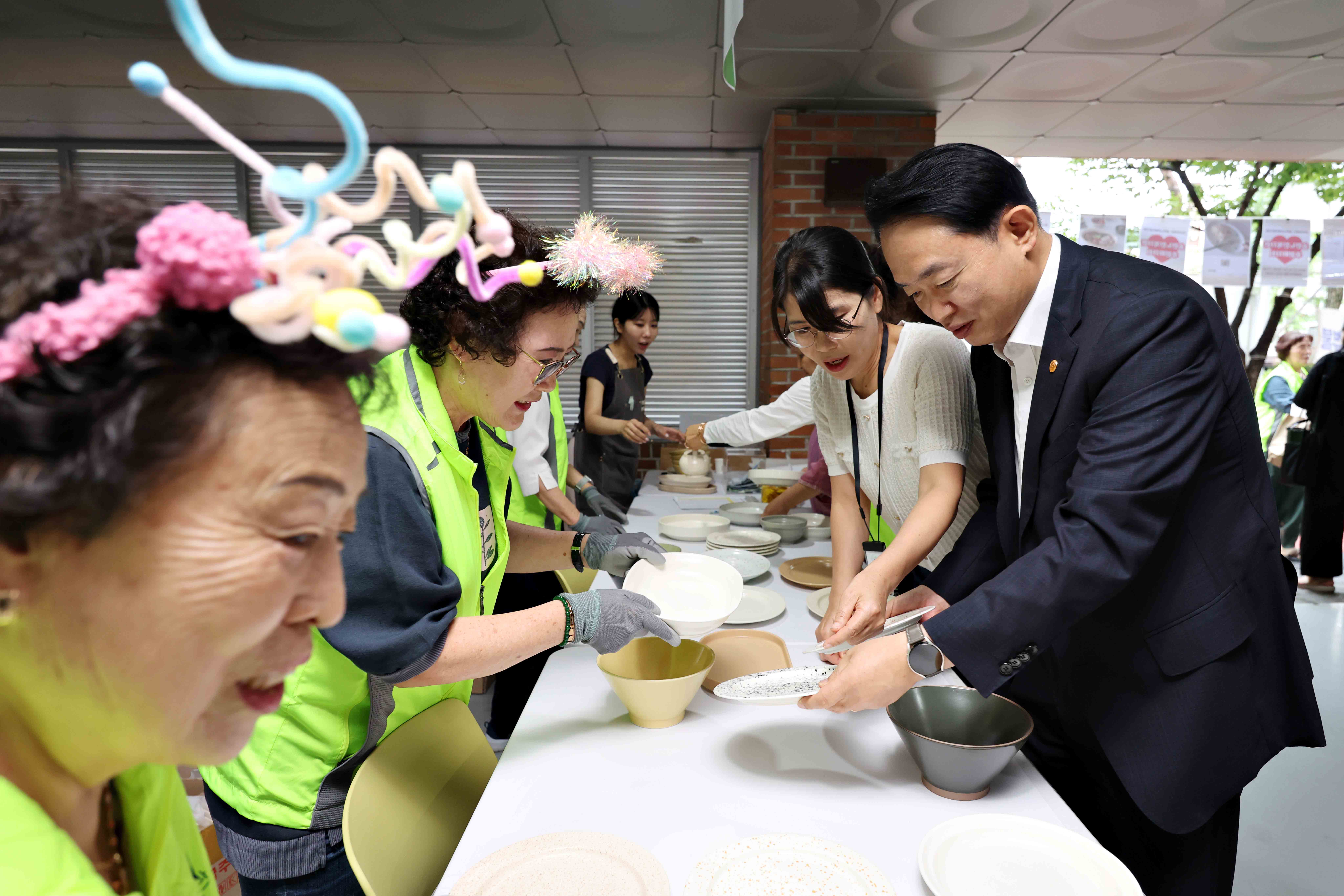 20250716_송현노인복지관_후원_바자회6.jpg 이미지