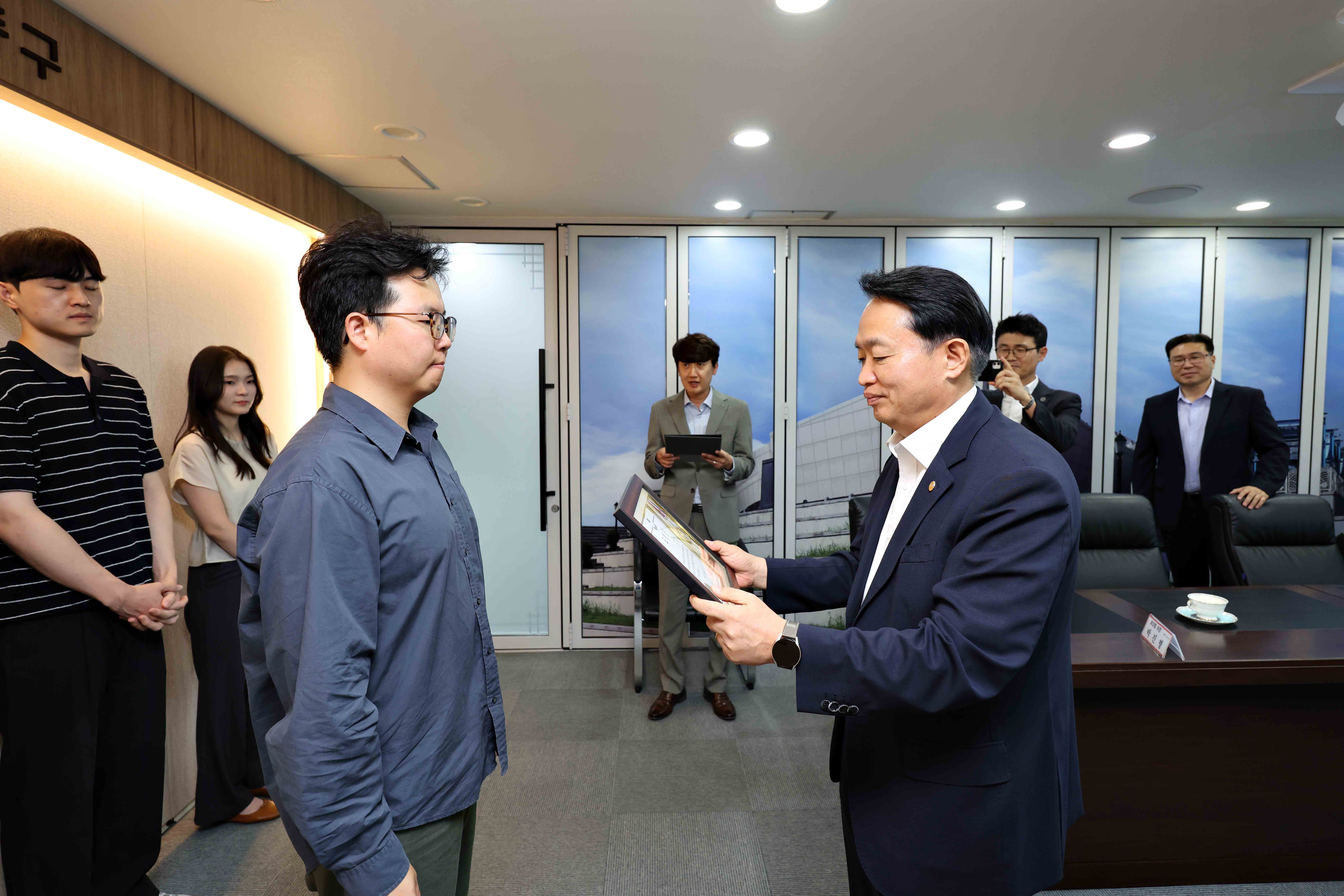 20250728_동인천역_일원_도시개발사업_유공자_표창_수여식3.jpg 이미지