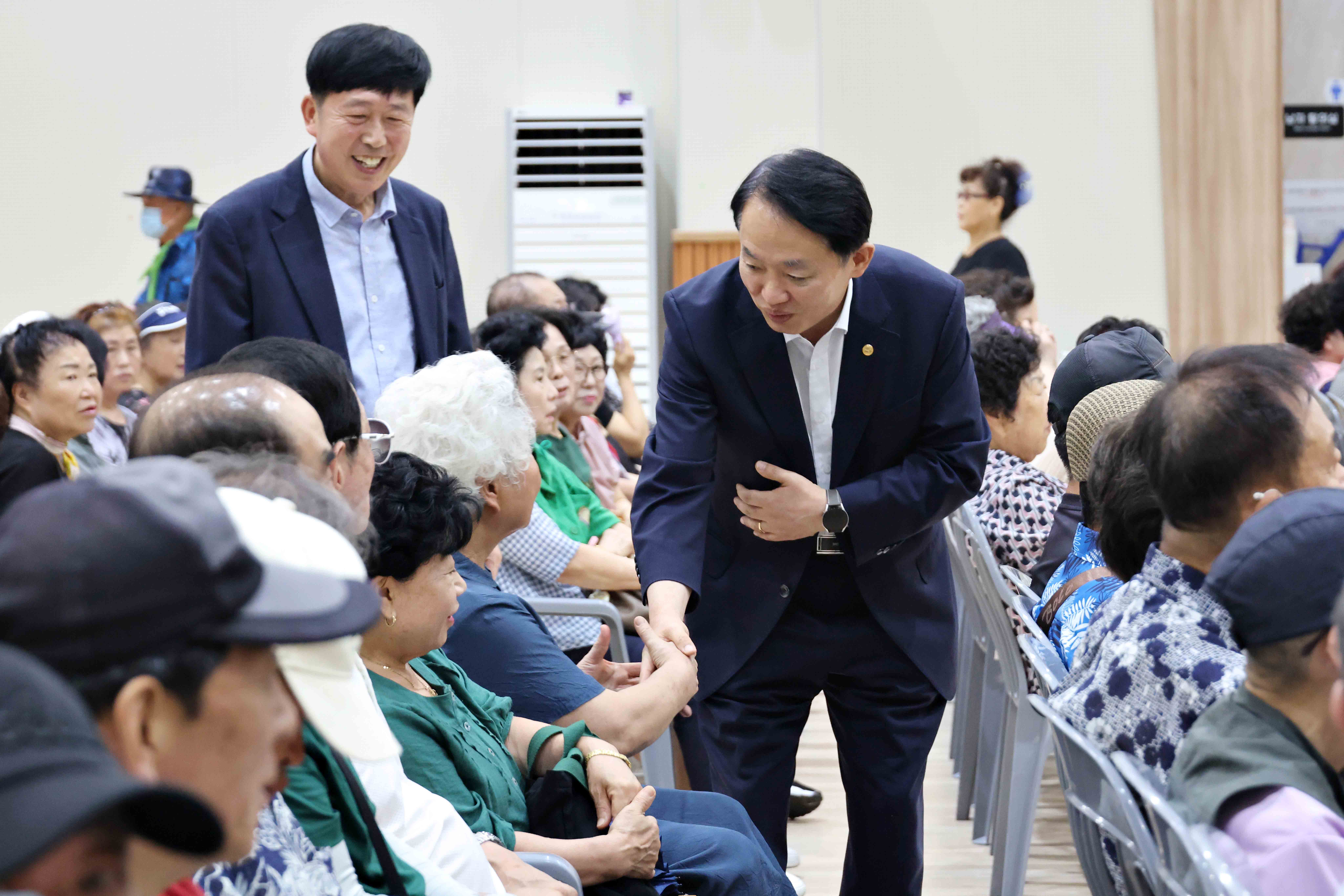 20250801_2025년_노인_일자리_및_사회활동_지원사업_참여자교육10.jpg 이미지