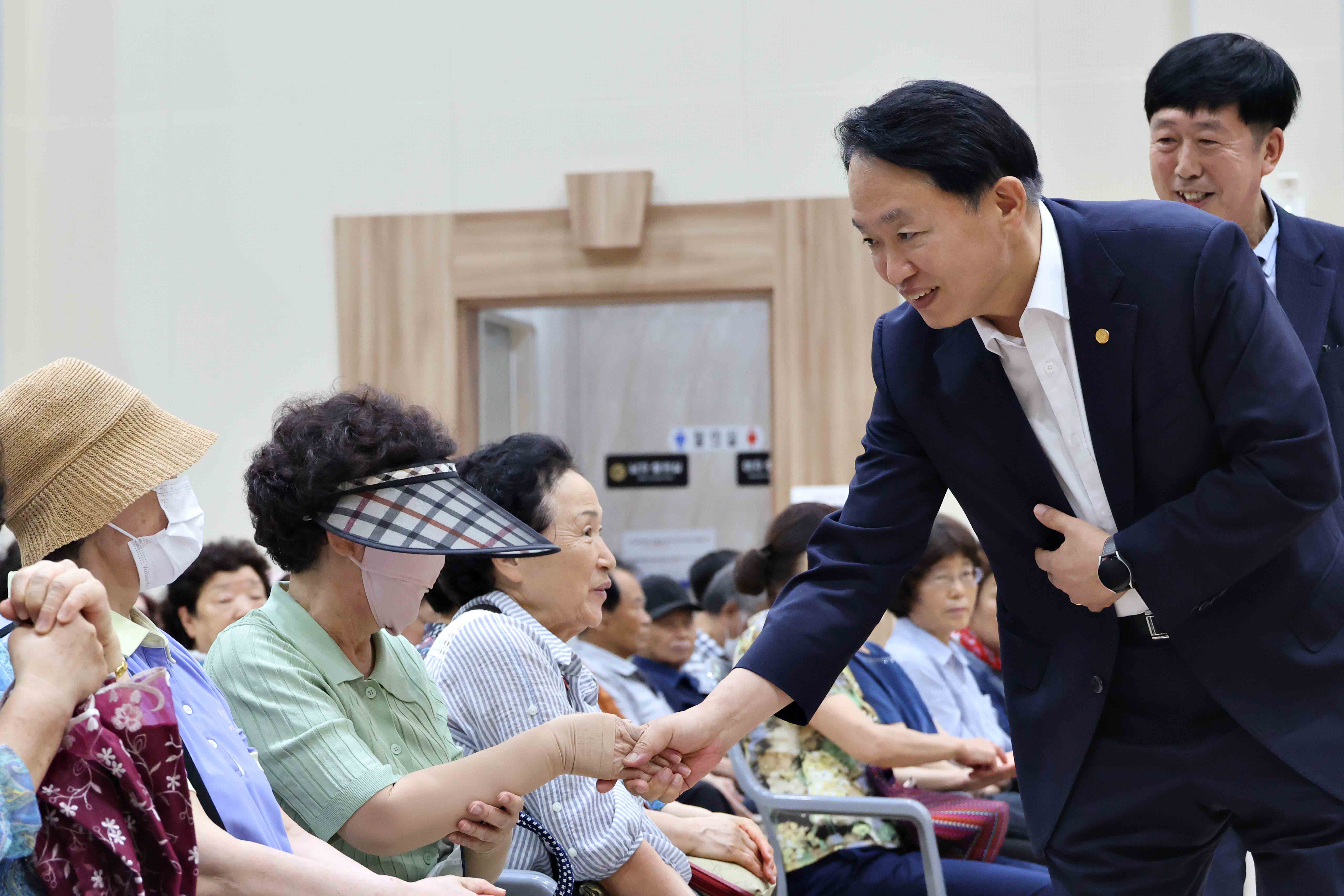 20250801_2025년_노인_일자리_및_사회활동_지원사업_참여자교육9.jpg 이미지