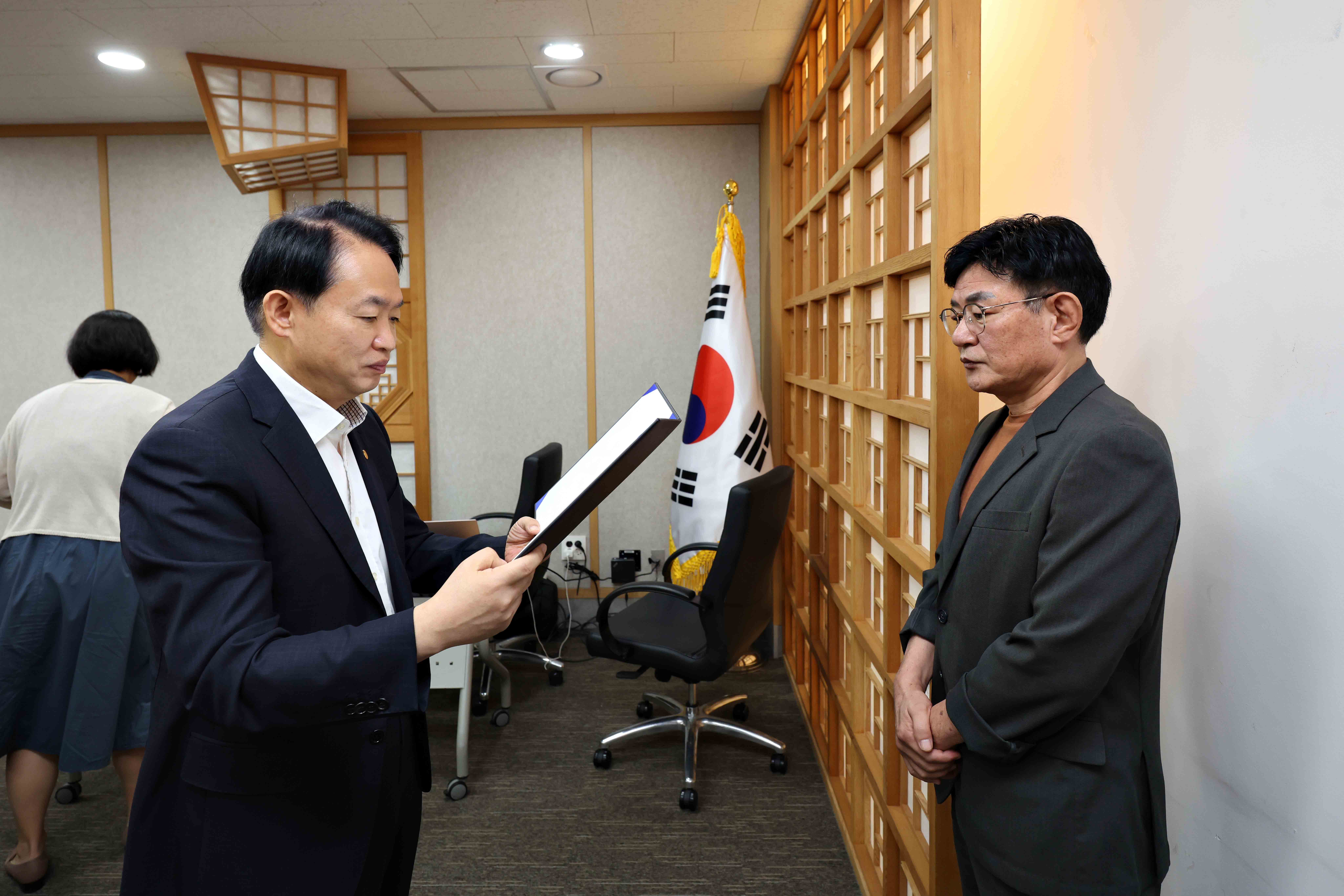 20250923_여성친화도시_조성협의체_신규위원_위촉식6.jpg 이미지