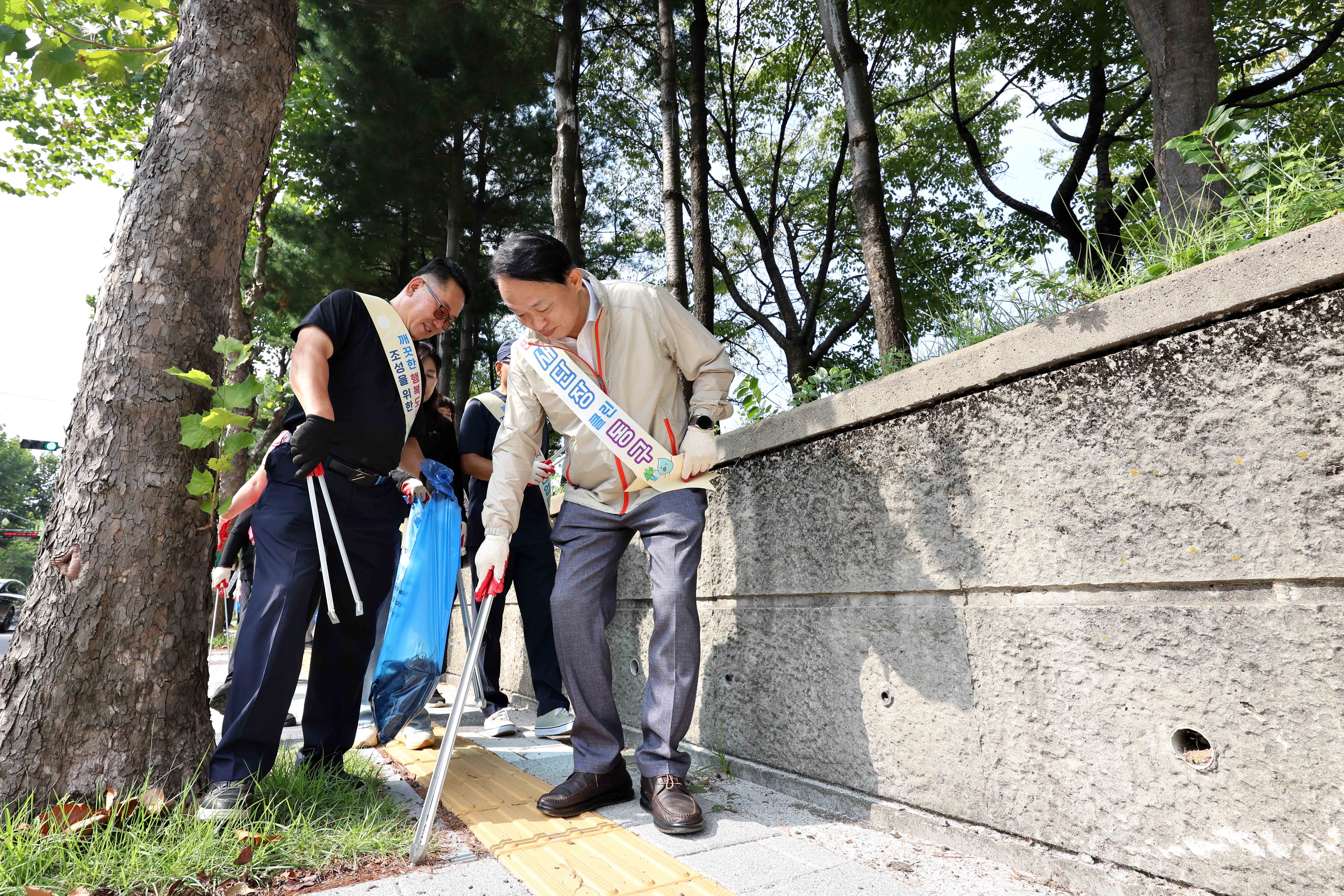20251001_추석맞이_클린업데이5.jpg 이미지