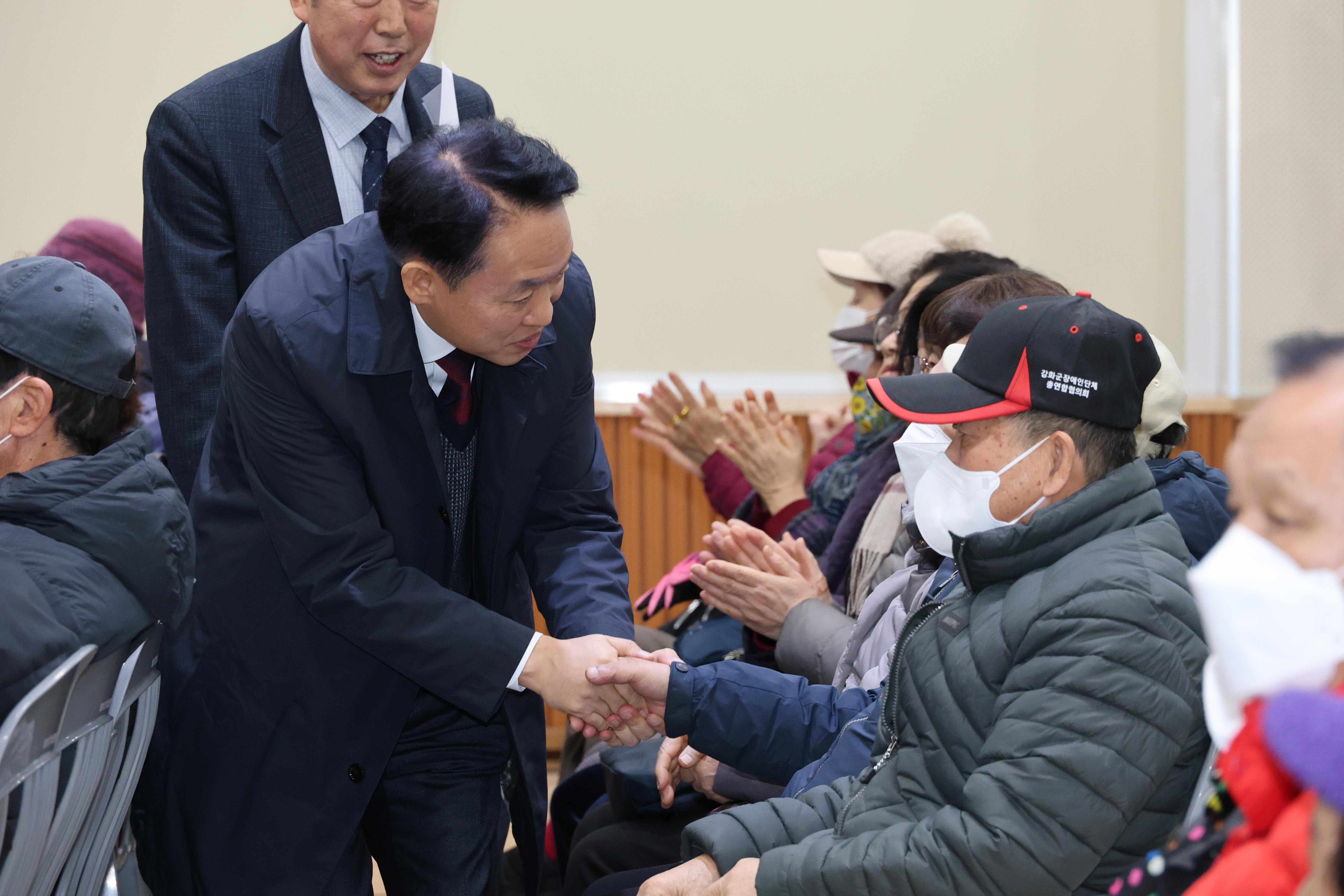 20251118_2025년_노인일자리_및_사회활동_지원사업_평가회-12.jpg 이미지