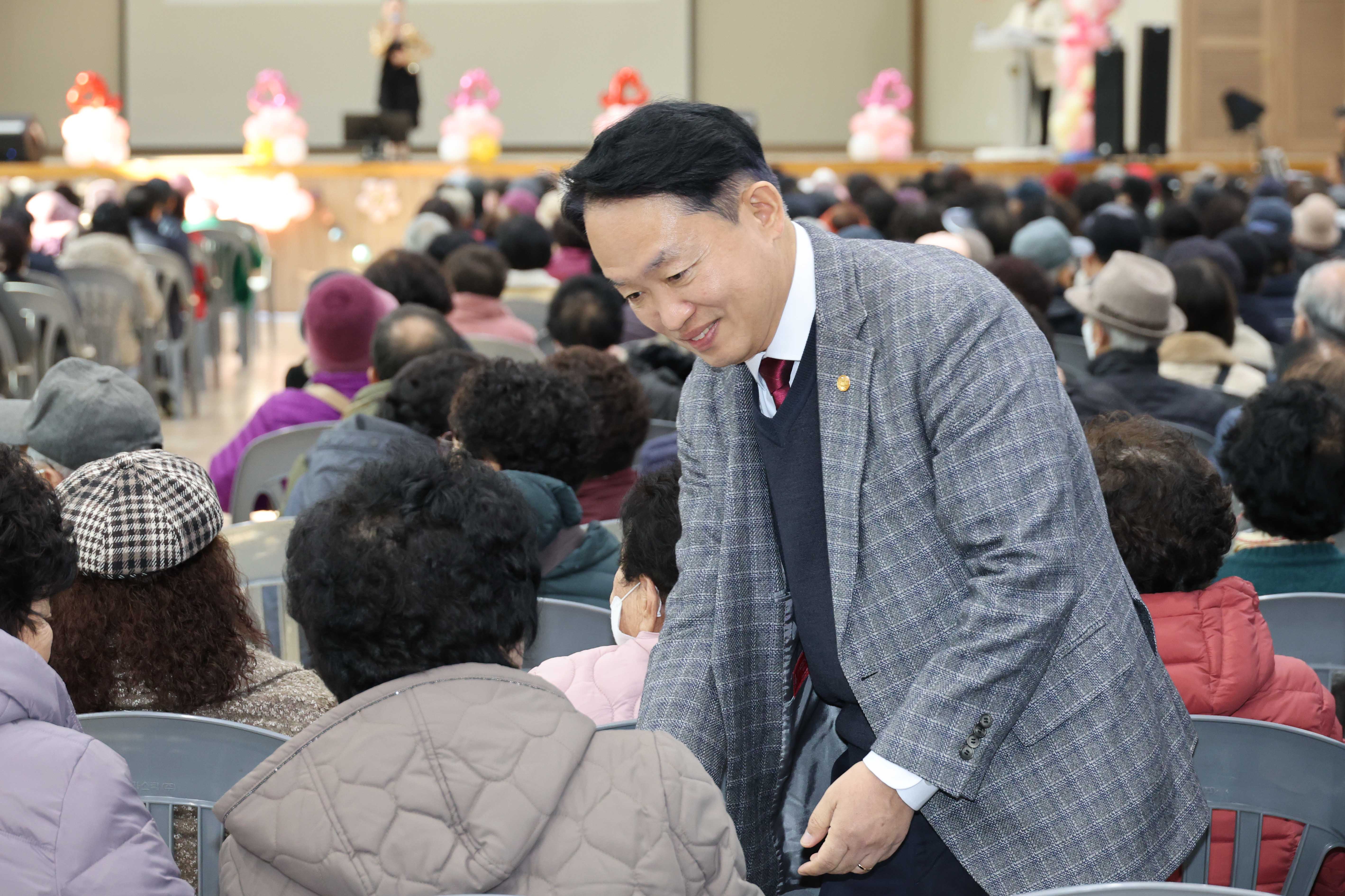 20251119_2025년_노인일자리_및_사회활동_지원사업_평가회-11.jpg 이미지