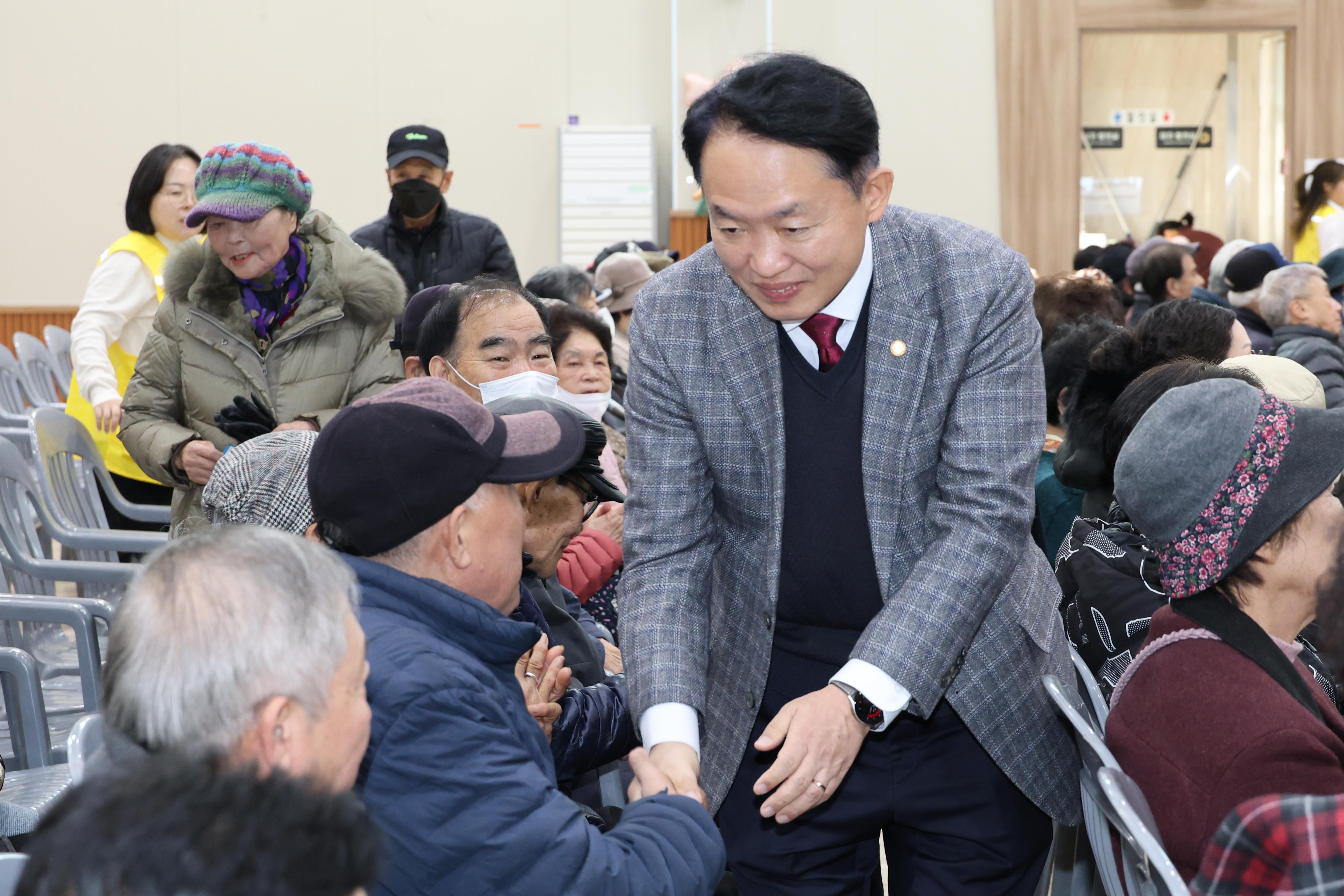 20251119_2025년_노인일자리_및_사회활동_지원사업_평가회-12.jpg 이미지