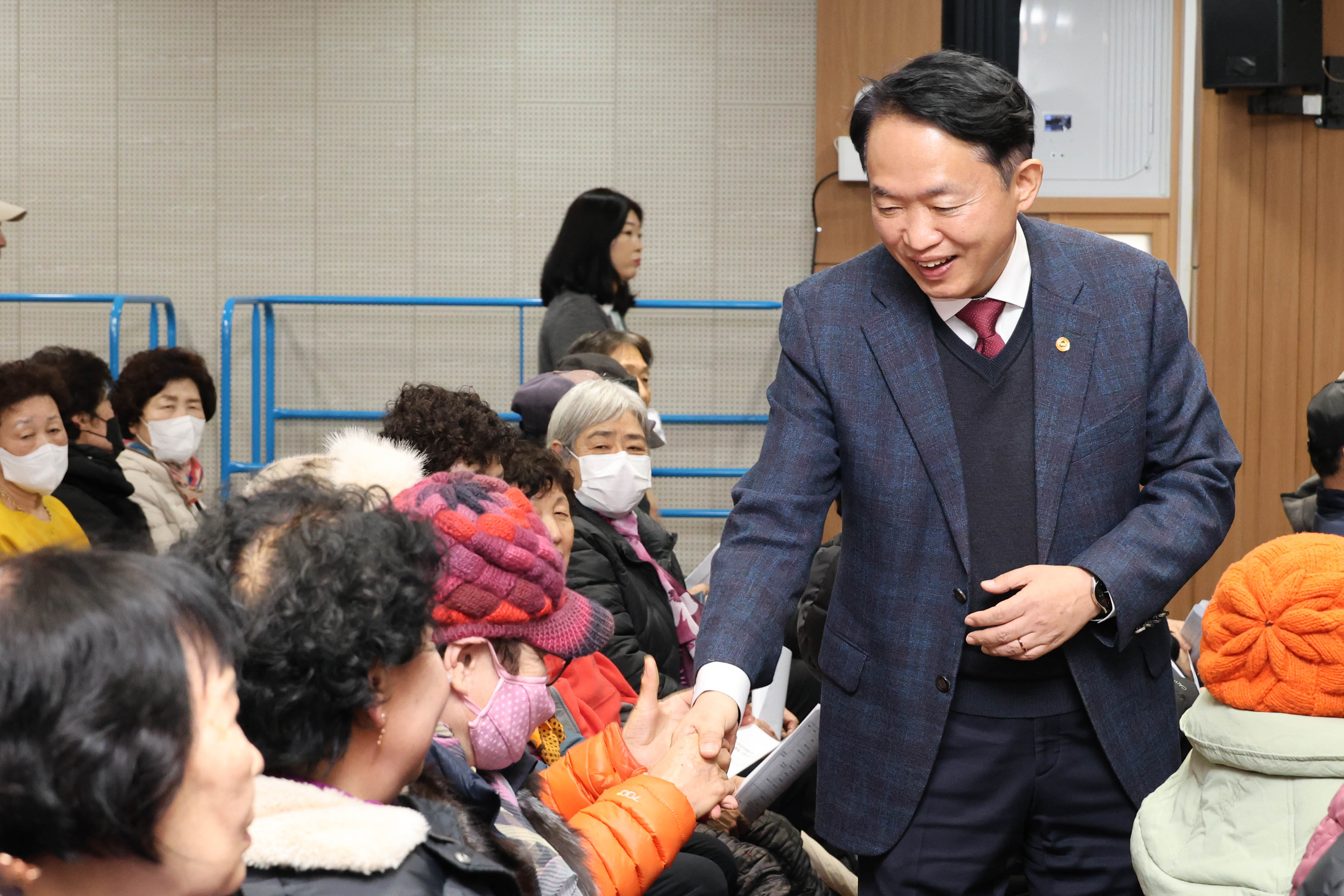 20251127_노인일자리_참여자_평가회-7.jpg 이미지