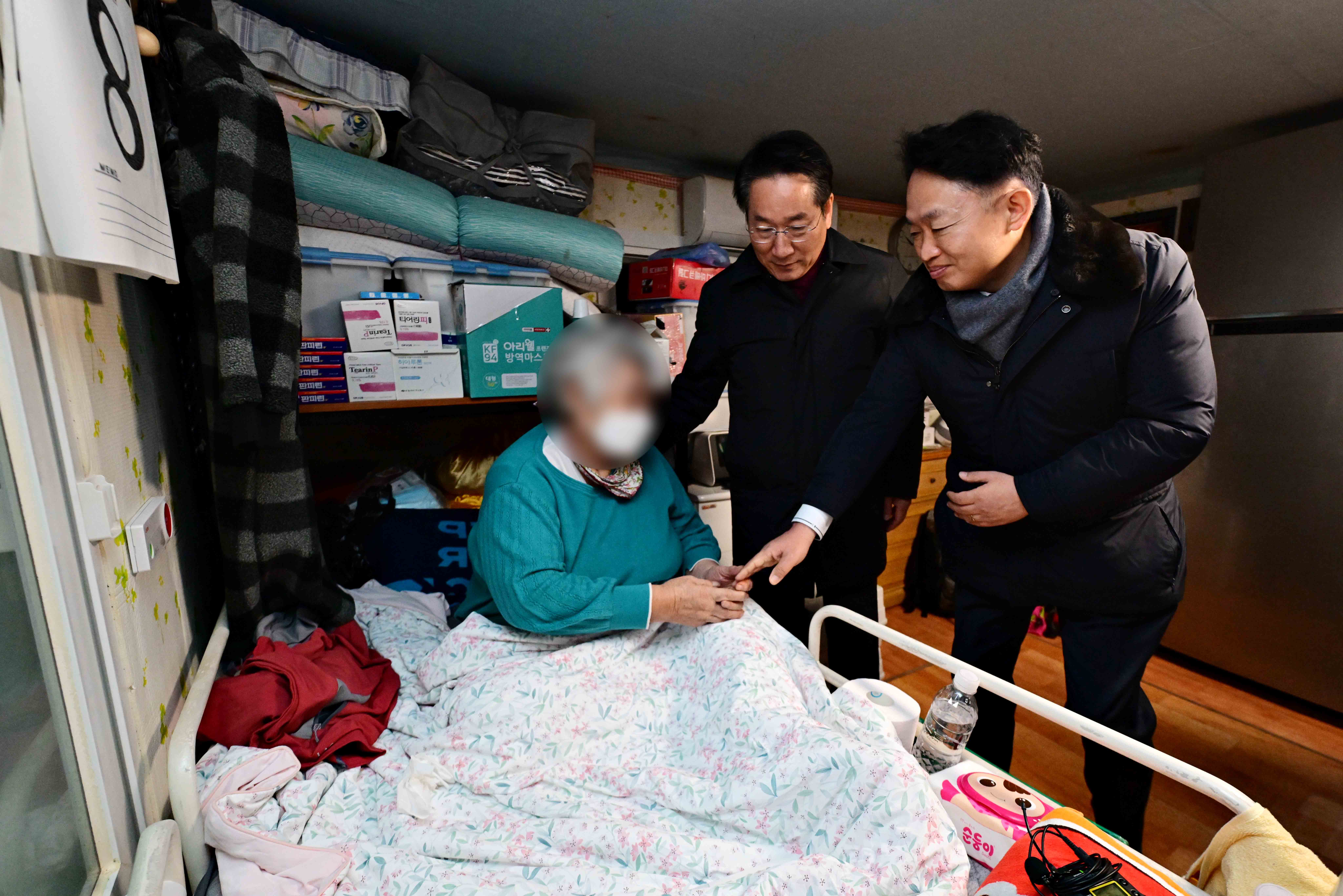 20251208_겨울철_한파_관련_현장방문_쪽방촌_아뜨렛길_지하광장10.jpg 이미지