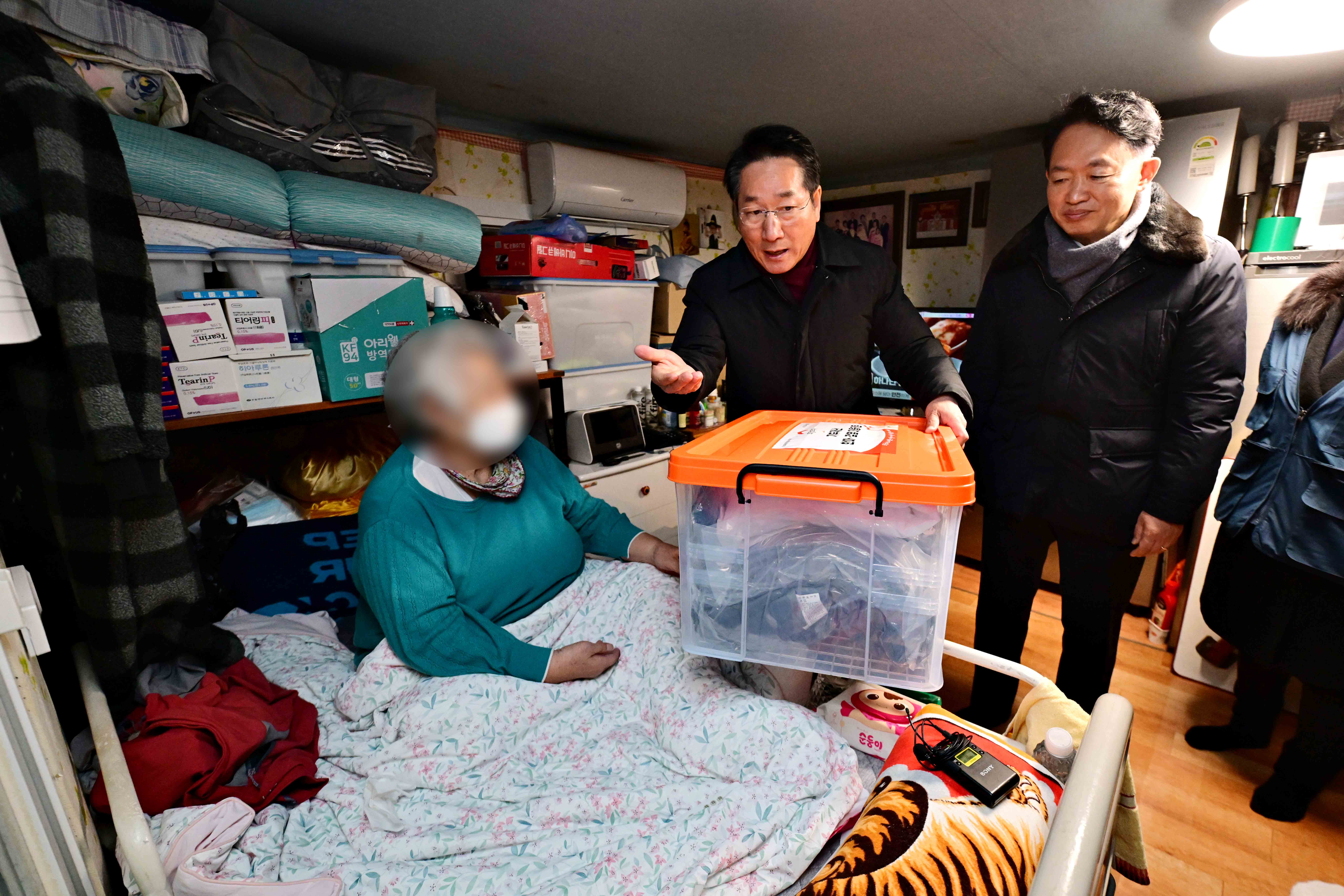 20251208_겨울철_한파_관련_현장방문_쪽방촌_아뜨렛길_지하광장11.jpg 이미지