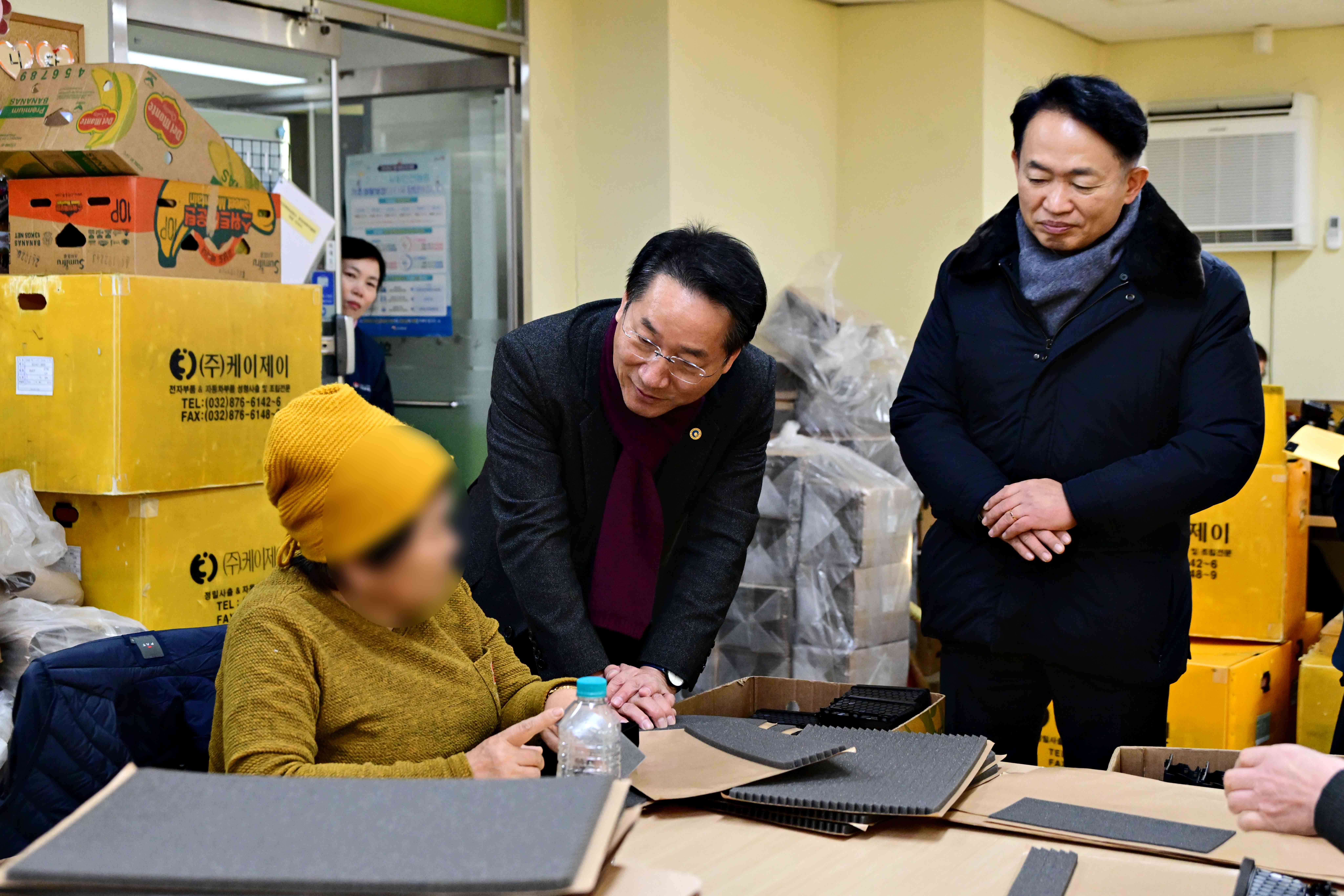 20251208_겨울철_한파_관련_현장방문_쪽방촌_아뜨렛길_지하광장14.jpg 이미지