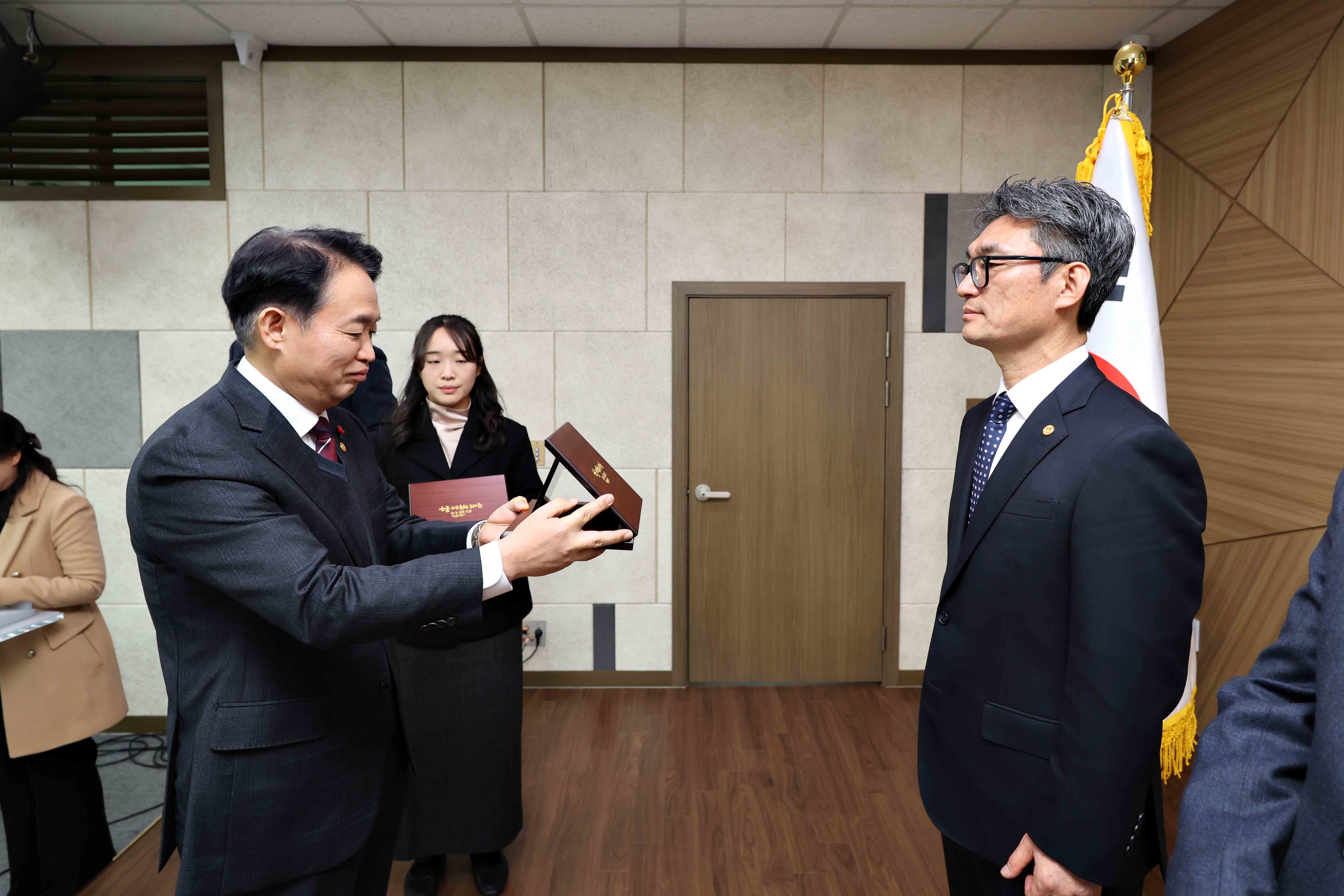 20251224_2025년_하반기_퇴임_공로연수식10.jpg 이미지