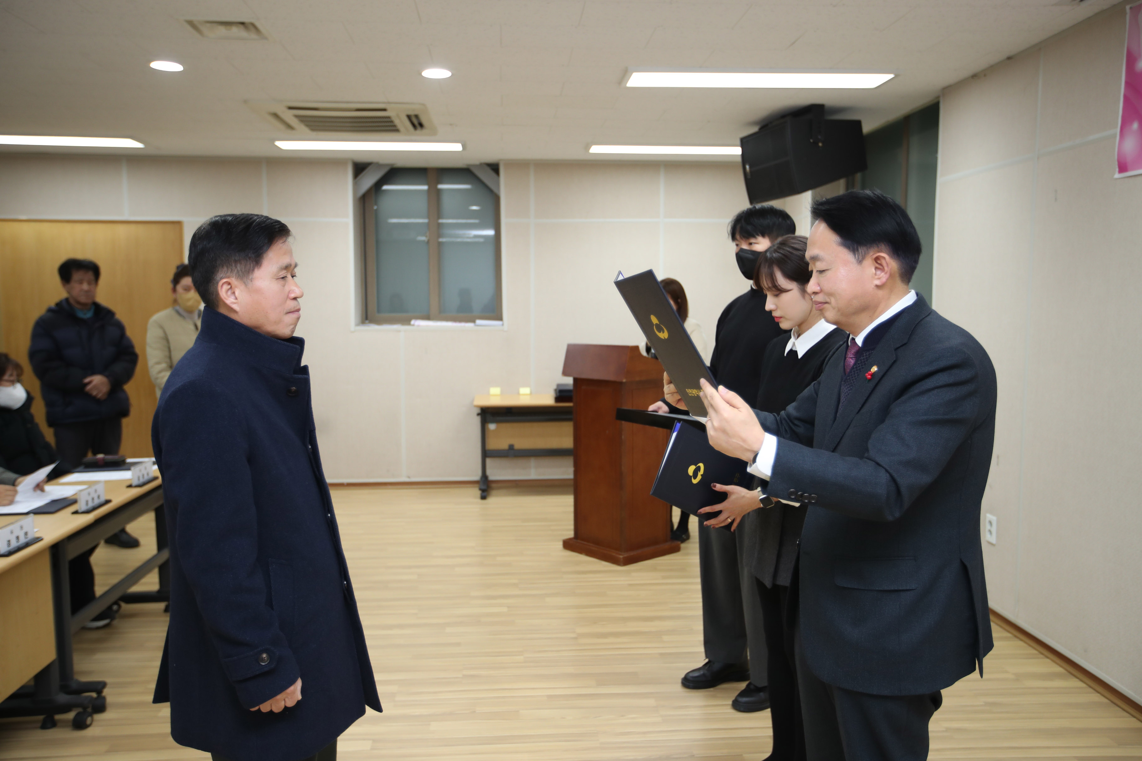 3기_송림6동_주민자치회_위원_위촉식4.jpg 이미지
