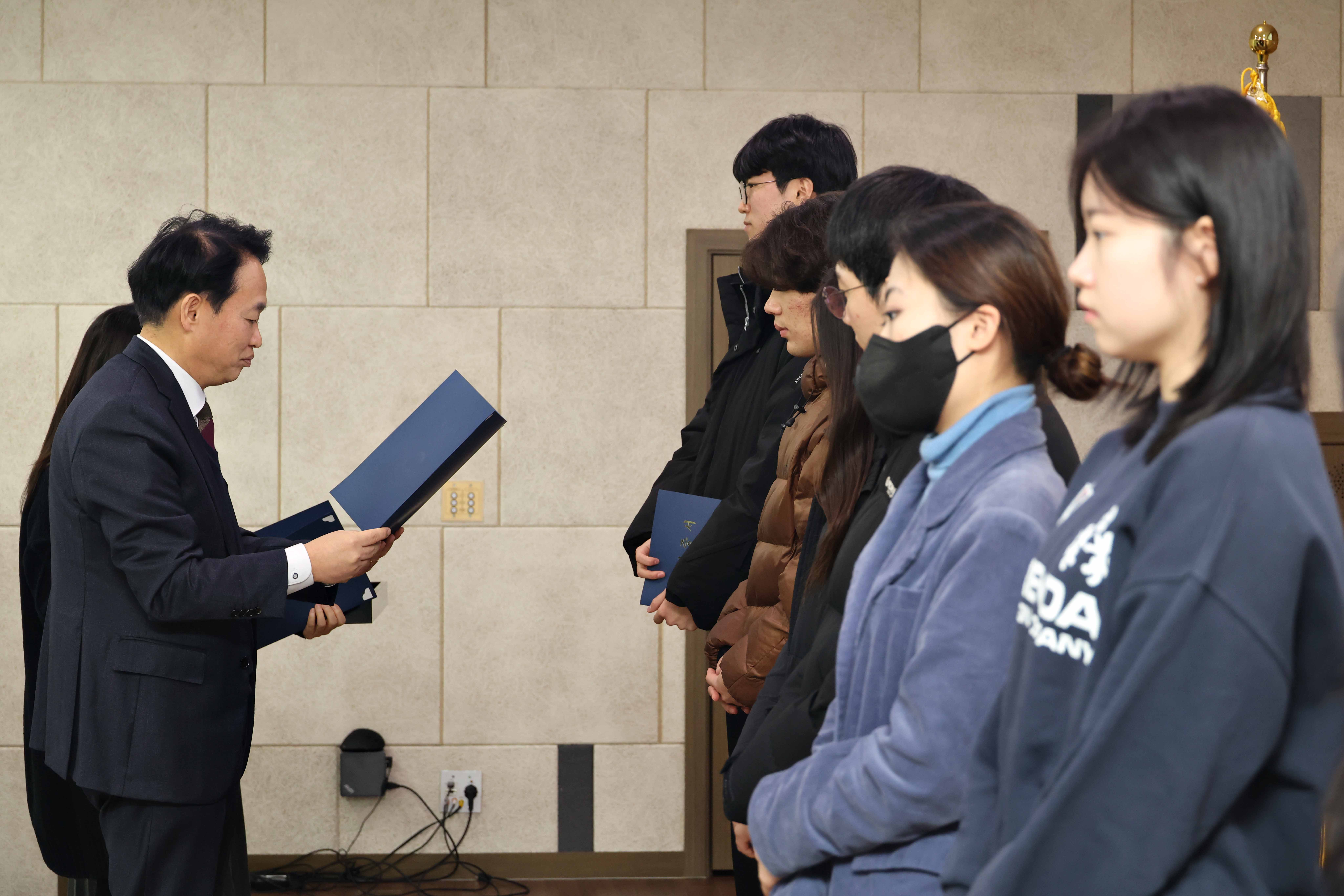 20260126_2026년도_근로장학생_장학증서_수여식5.jpg 이미지