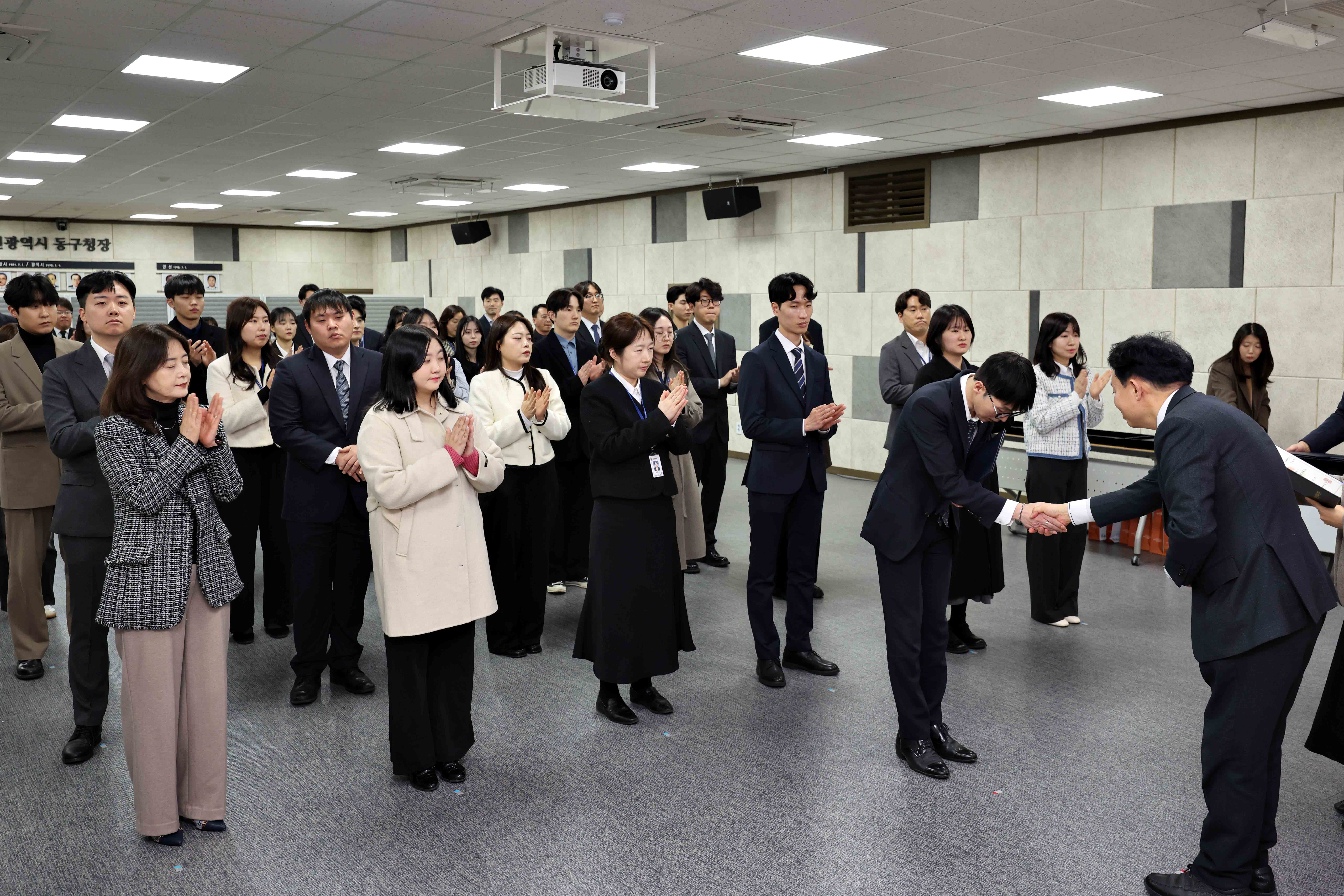 20260303_임용장_수여식13.jpg 이미지