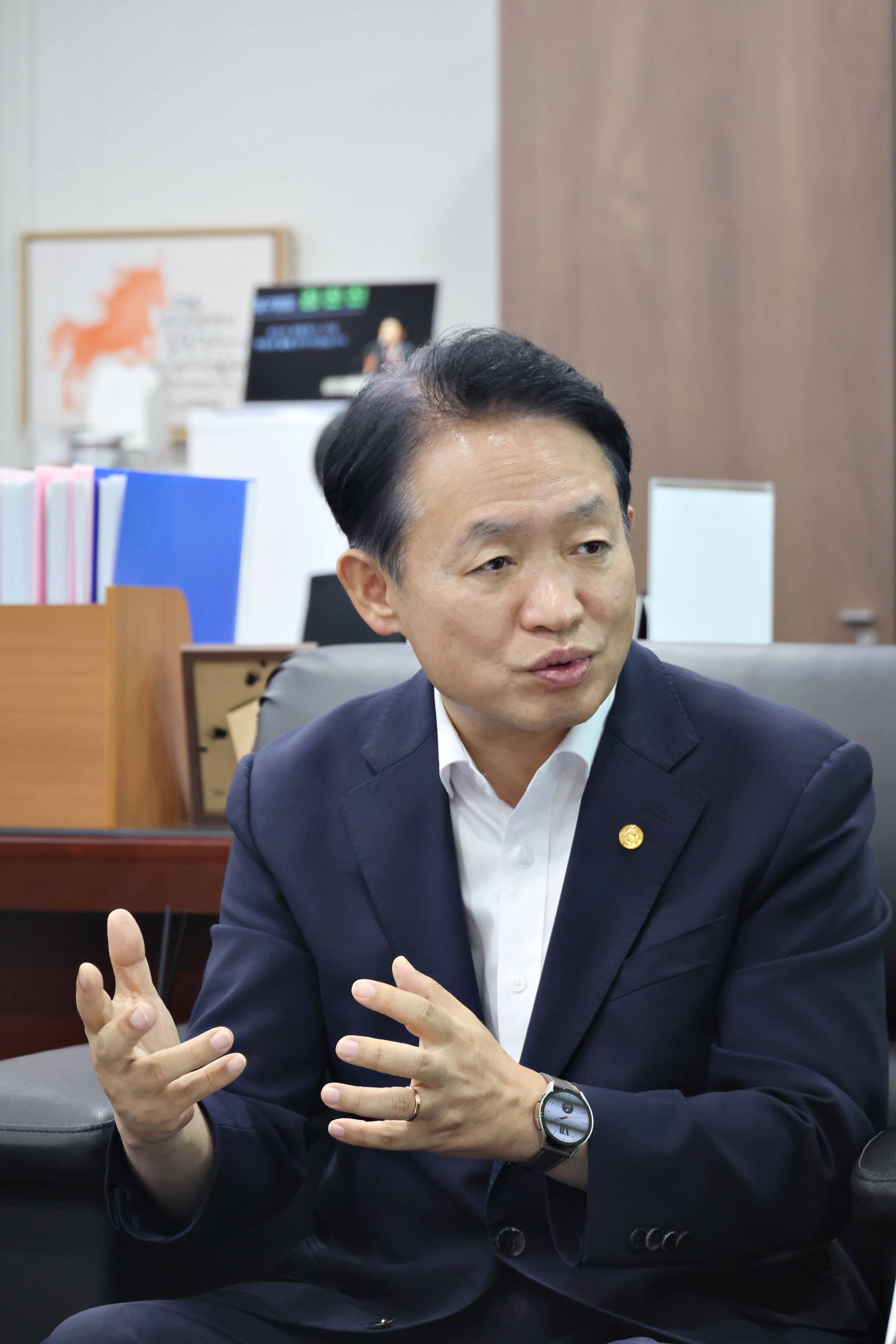 20260625_언론사_인터뷰9.jpg 이미지